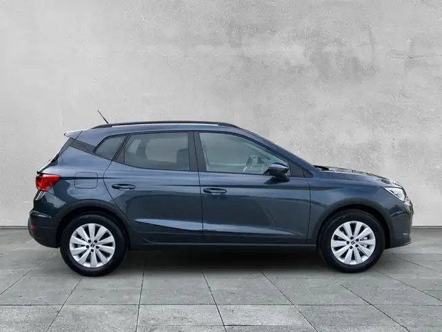 SEAT Arona view 6