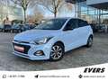 Hyundai i20 1.0 ADVANTAGE AUTOMATIK SHZ+KAMERA+CARPLAY Blauw - thumbnail 1