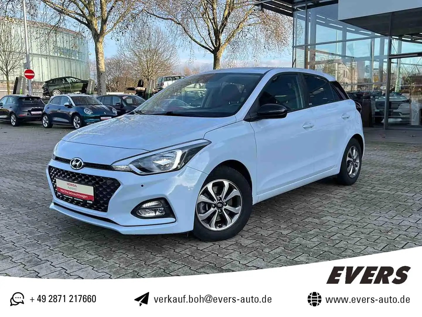 Hyundai i20 1.0 ADVANTAGE AUTOMATIK SHZ+KAMERA+CARPLAY Blauw - 1