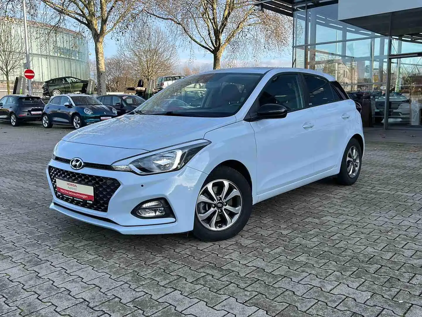 Hyundai i20 1.0 ADVANTAGE AUTOMATIK SHZ+KAMERA+CARPLAY Blauw - 2