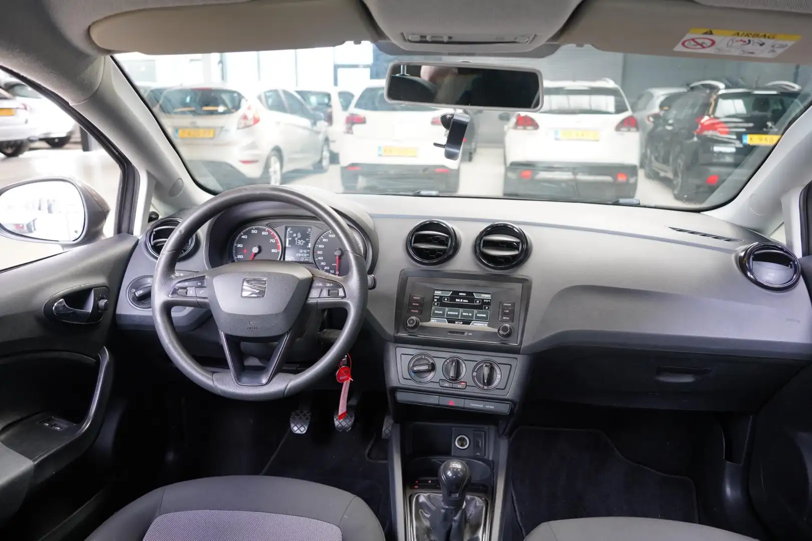 SEAT Ibiza 1.0 MPI Reference | AIRCO| BLUETOOTH |ELEK.RAMEN | Gris - 2