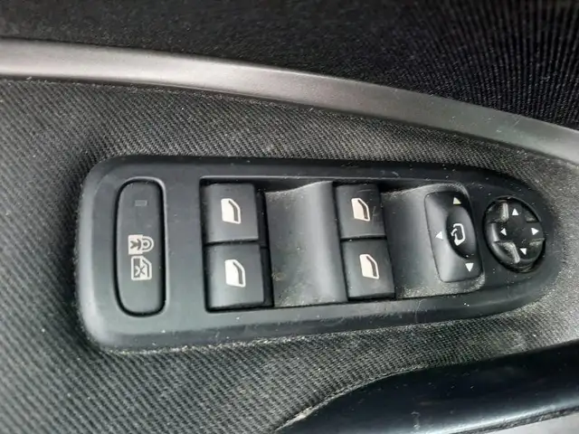 Citroen C5 view 9