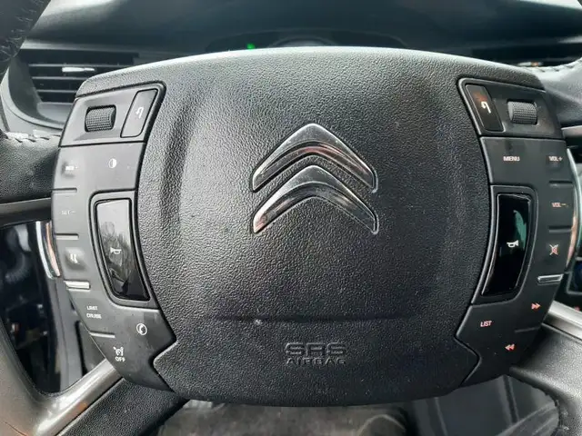 Citroen C5 view 13