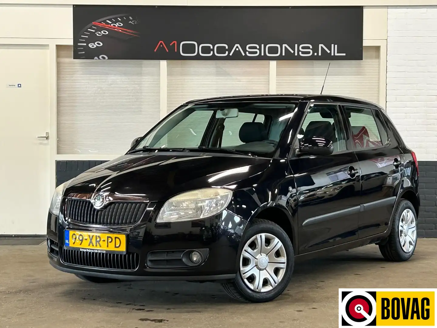 Skoda Fabia 1.4-16V Ambiente Zwart - 1