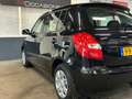 Skoda Fabia 1.4-16V Ambiente Zwart - thumbnail 21