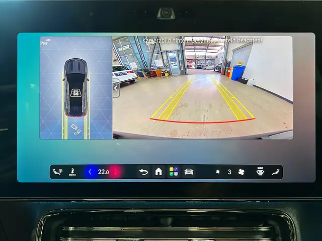 Mercedes-Benz GLB Class view 11