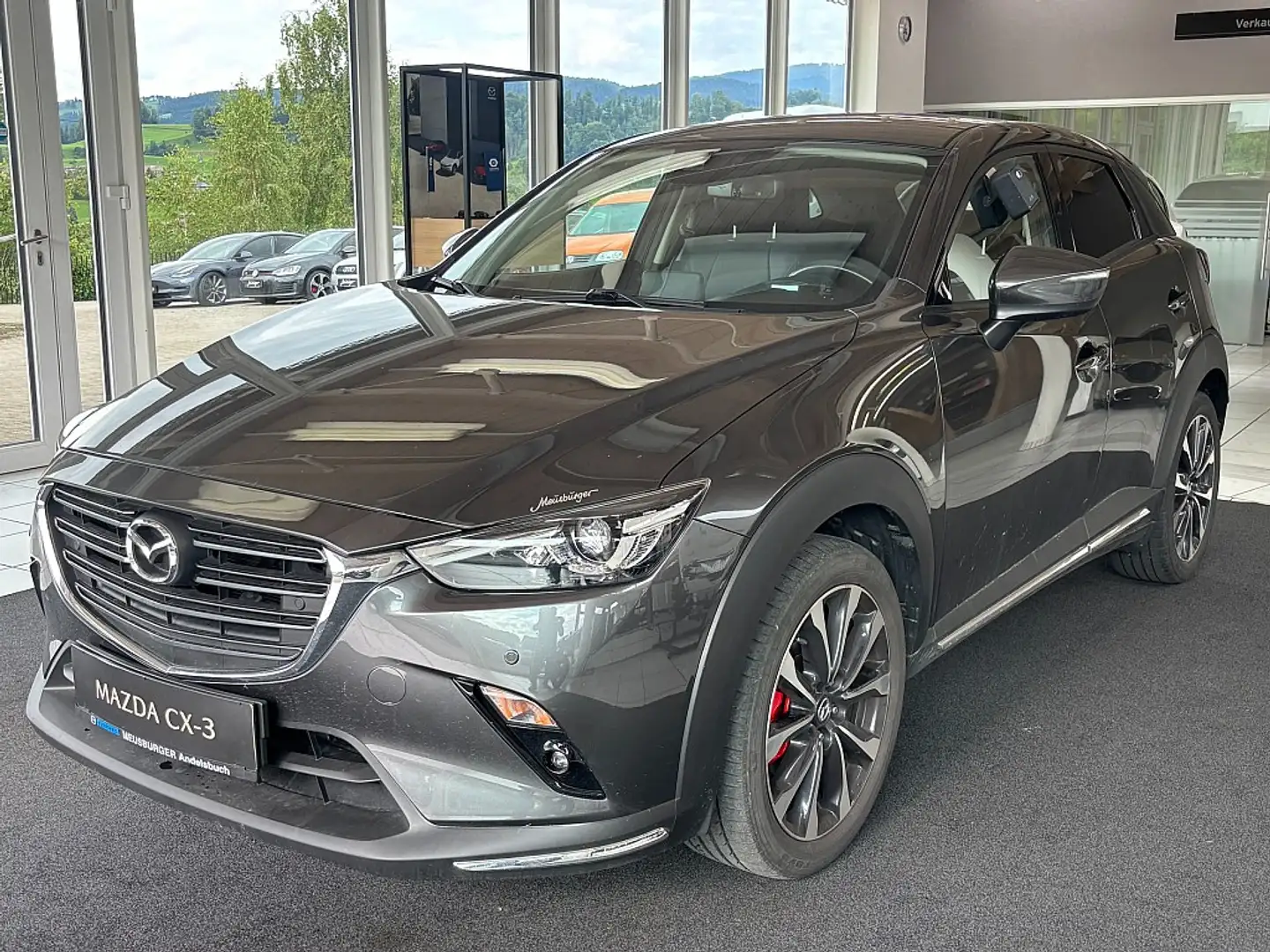 Mazda CX-3 G150 AWD Revolution Grau - 1