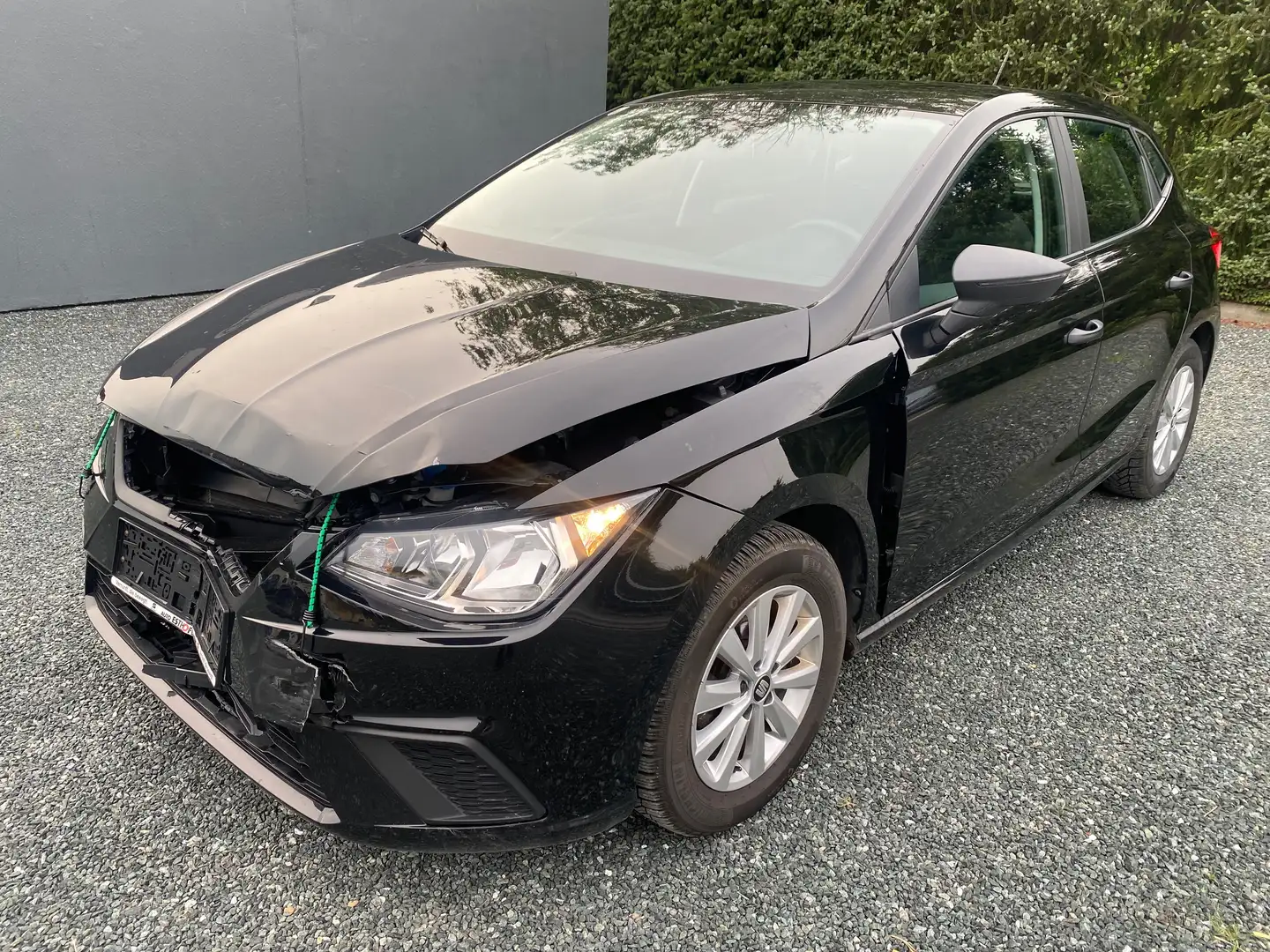 SEAT Ibiza 1 .0 Benzin Klima Unfallfahrzeug Noir - 1