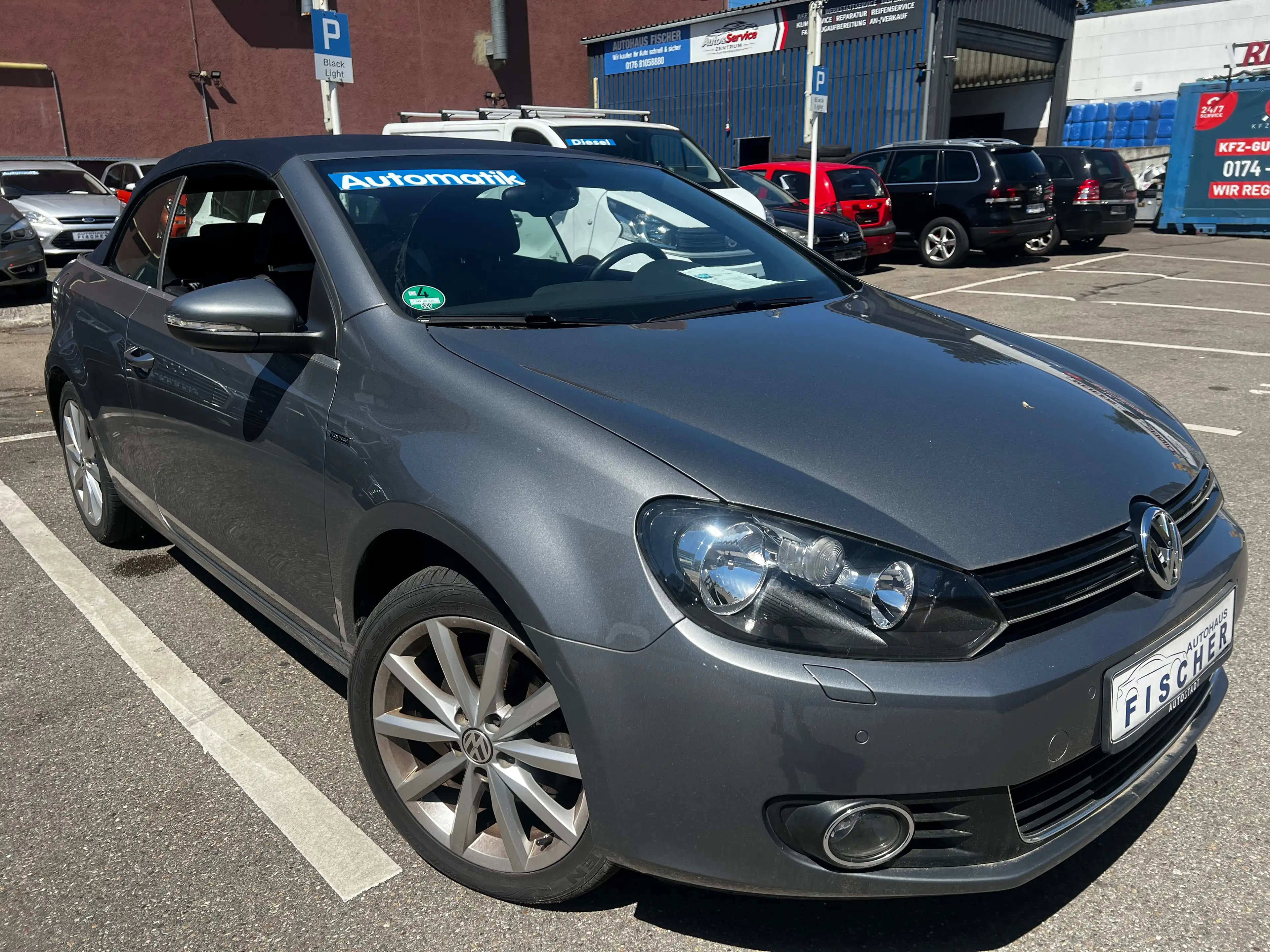 Volkswagen Golf Cabriolet Lounge BMT — photo 15