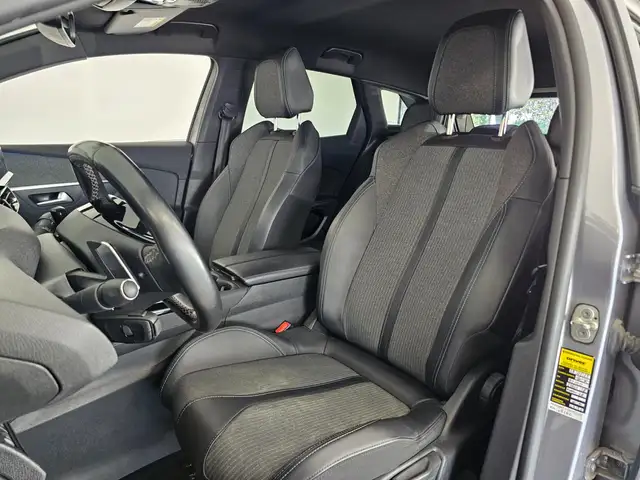 Peugeot 3008 view 9