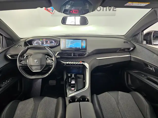 Peugeot 3008 view 7