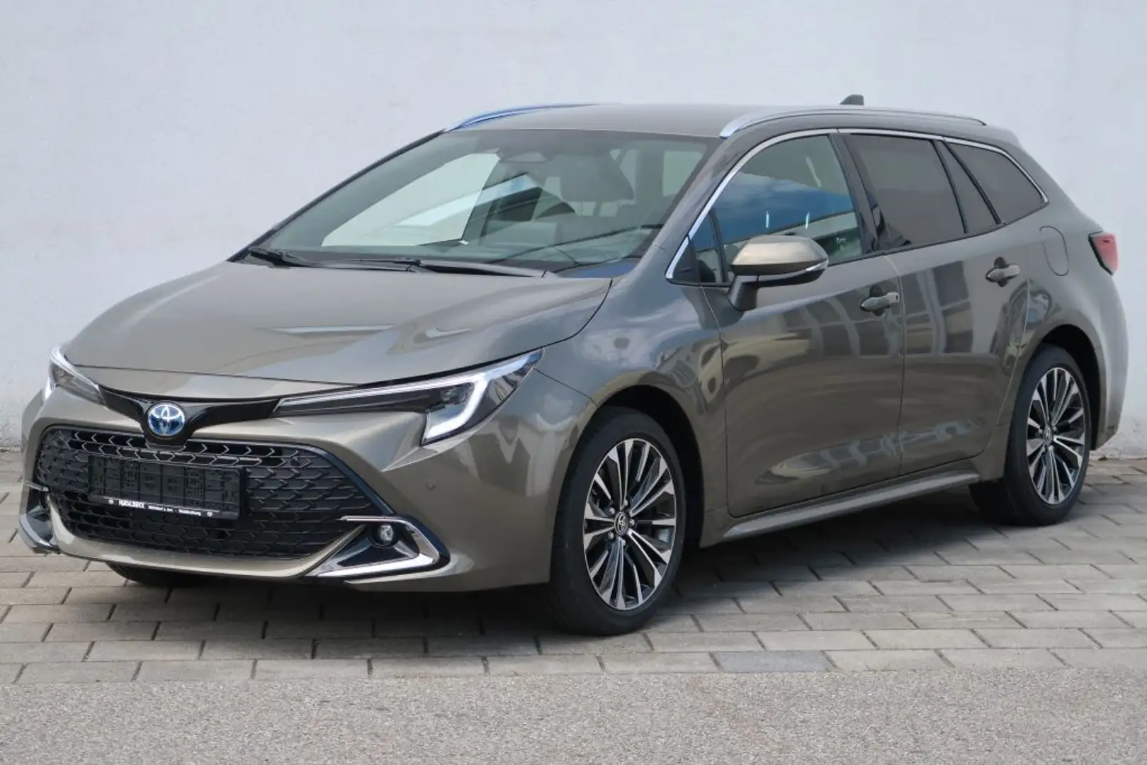Toyota Corolla 2.0 Hybrid Touring Sports Teamplayer Oro - 2