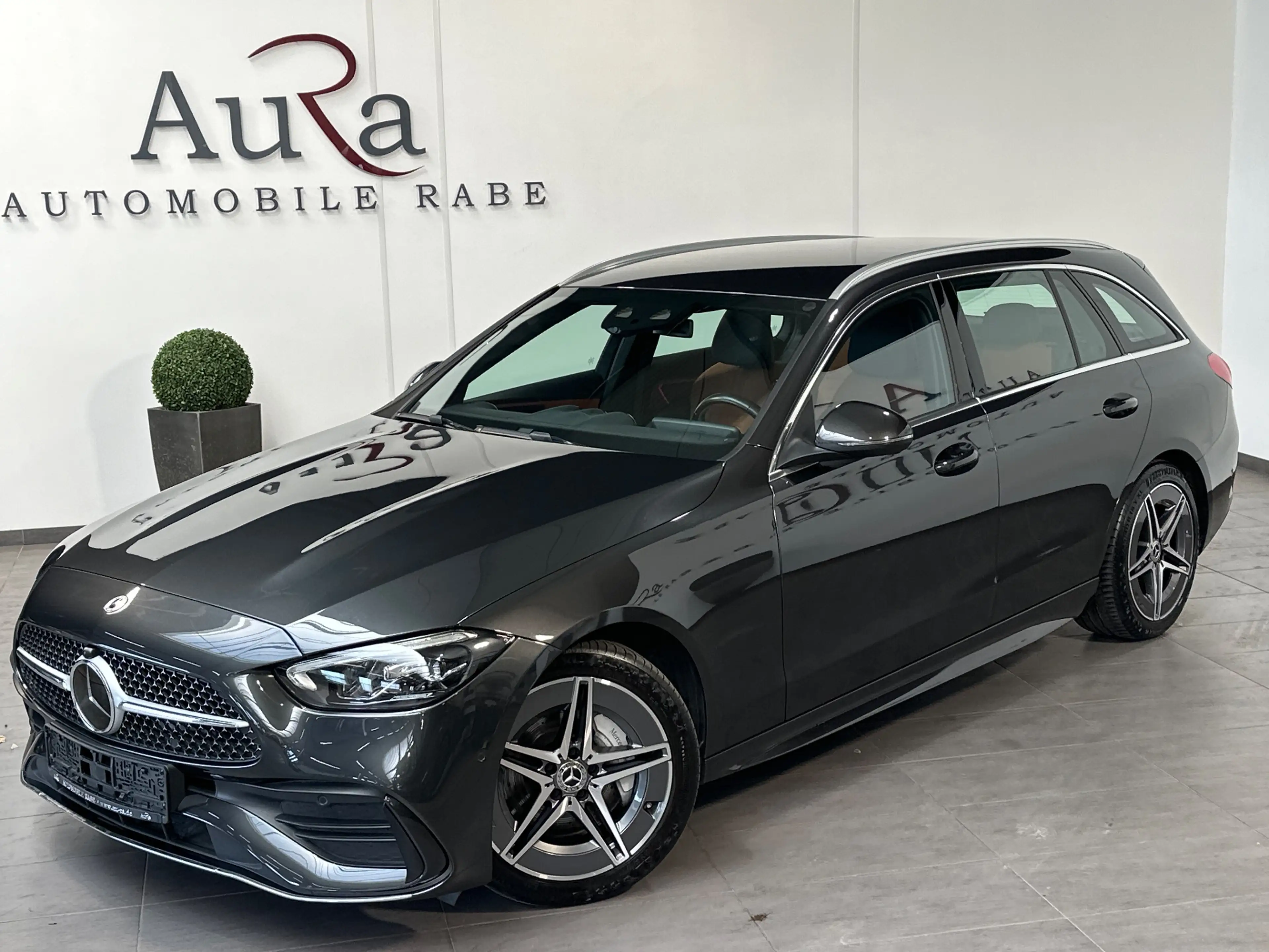 Mercedes-Benz C 220 d T 4MATIC AMG-Line NAV+LED+DISTRONIC+KAMERA+AHK — photo 2