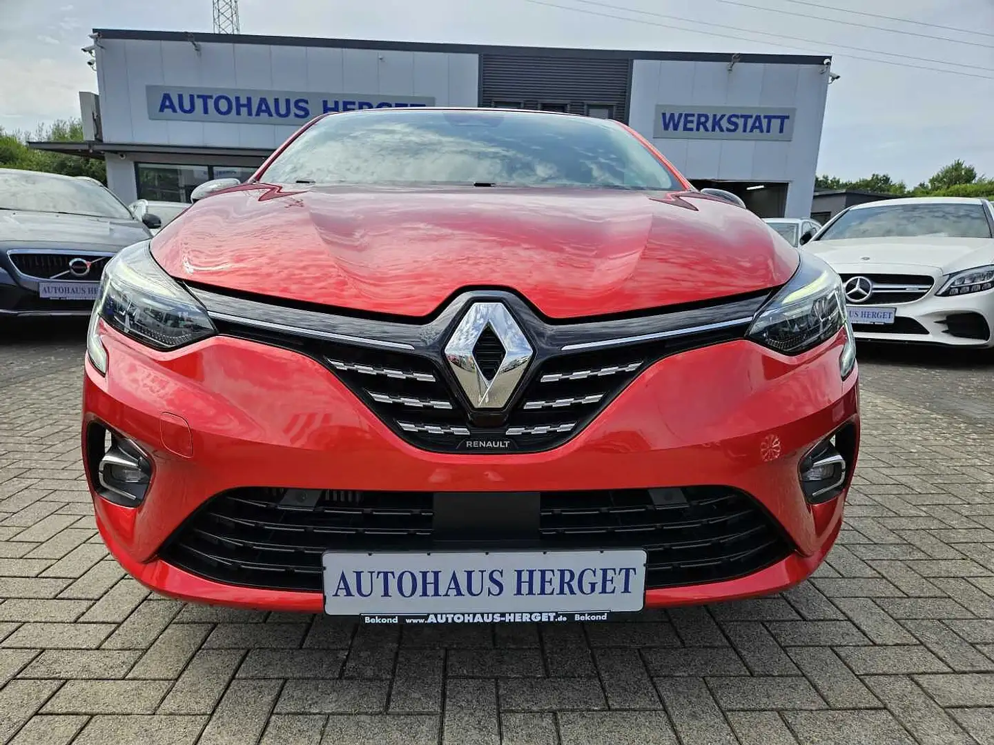 Renault Clio TCe 140 INTENS/RFK/Navi/Keyless-Go/17Zoll Alus/Sit Rojo - 2