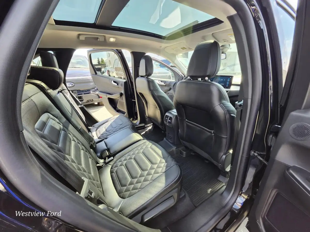Ford Escape снимка Ford Escape