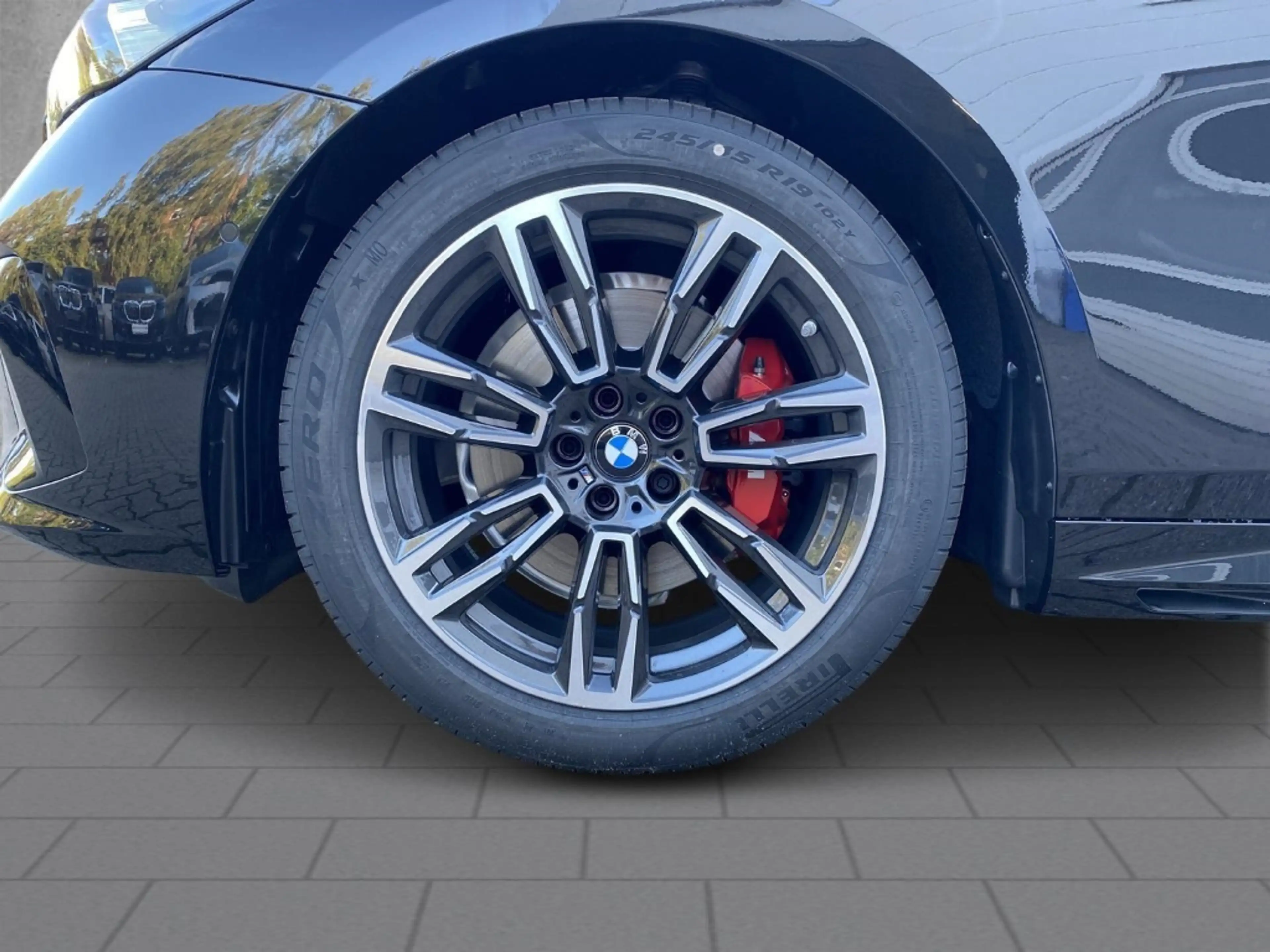 BMW 520 d Touring xDrive M Sport Pro AHK HUD PA+ H/K — photo 6