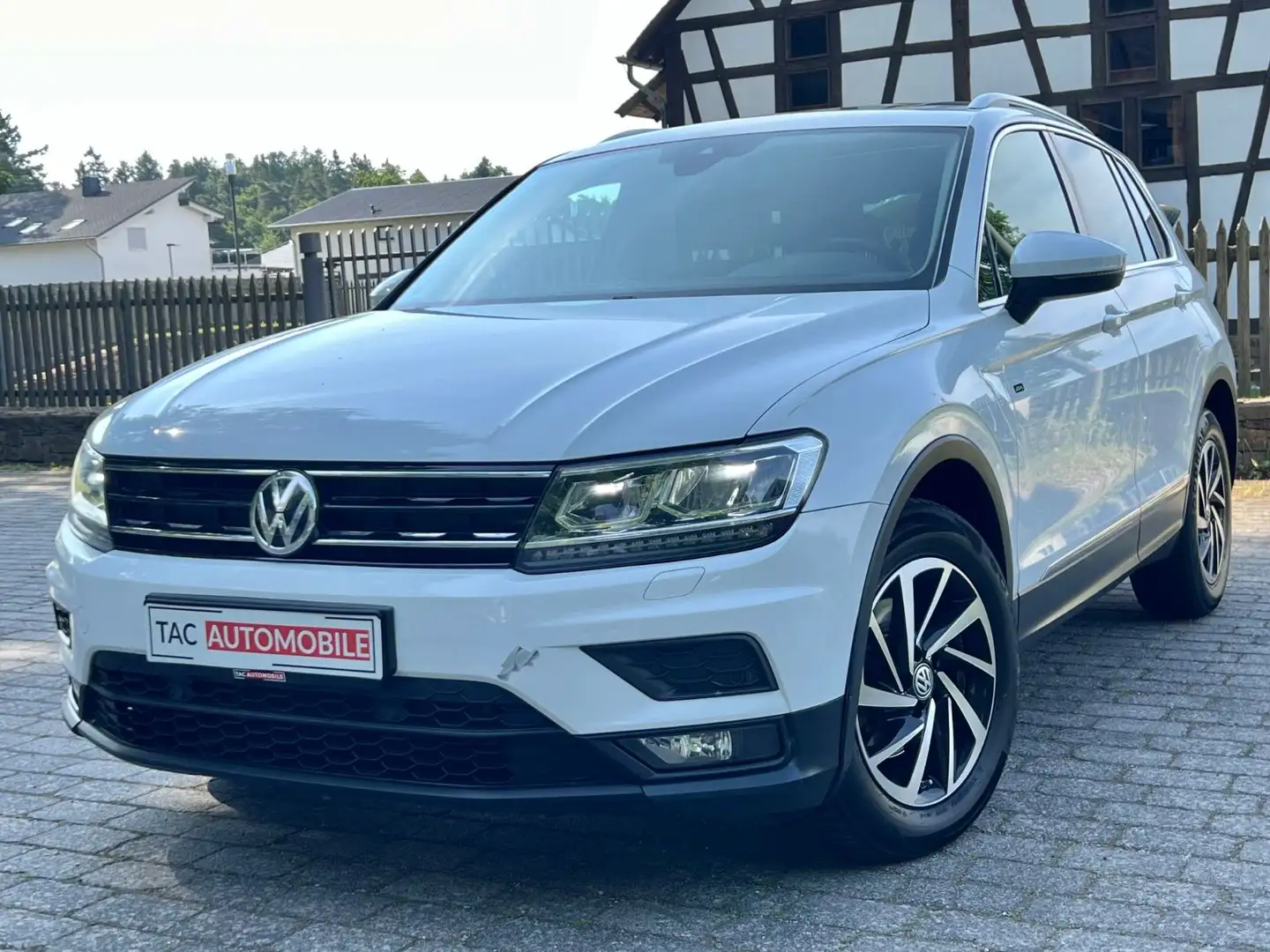 Volkswagen Tiguan Join DSG PANO LED ACC LANE TOP PAKET Weiß - 1