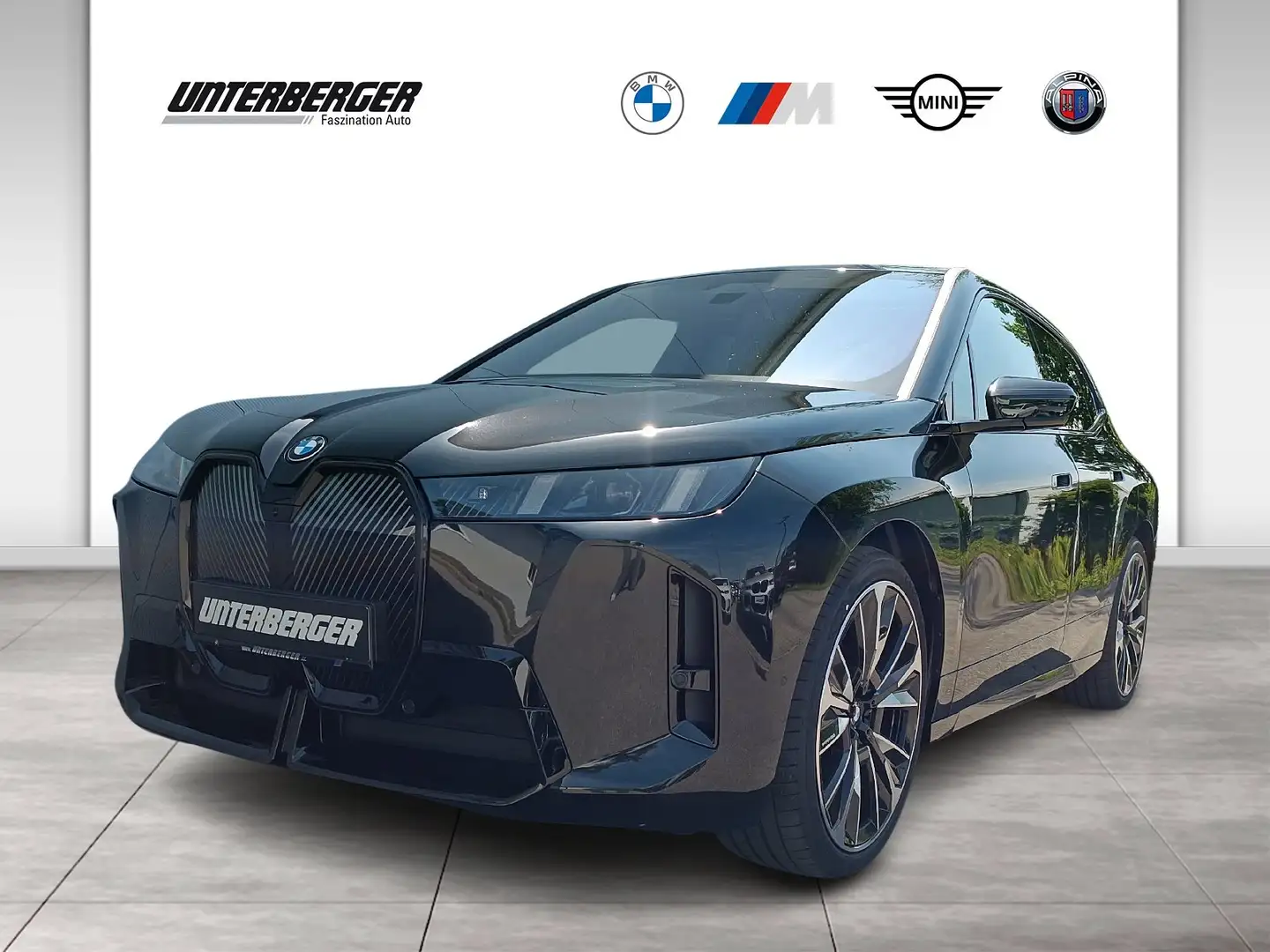BMW iX xDrive45 M Sport AHK Iconic Glow Sitzbelüftung Nero - 1