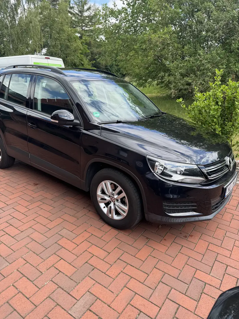 Volkswagen Tiguan Trend & Fun BMT Schwarz - 2