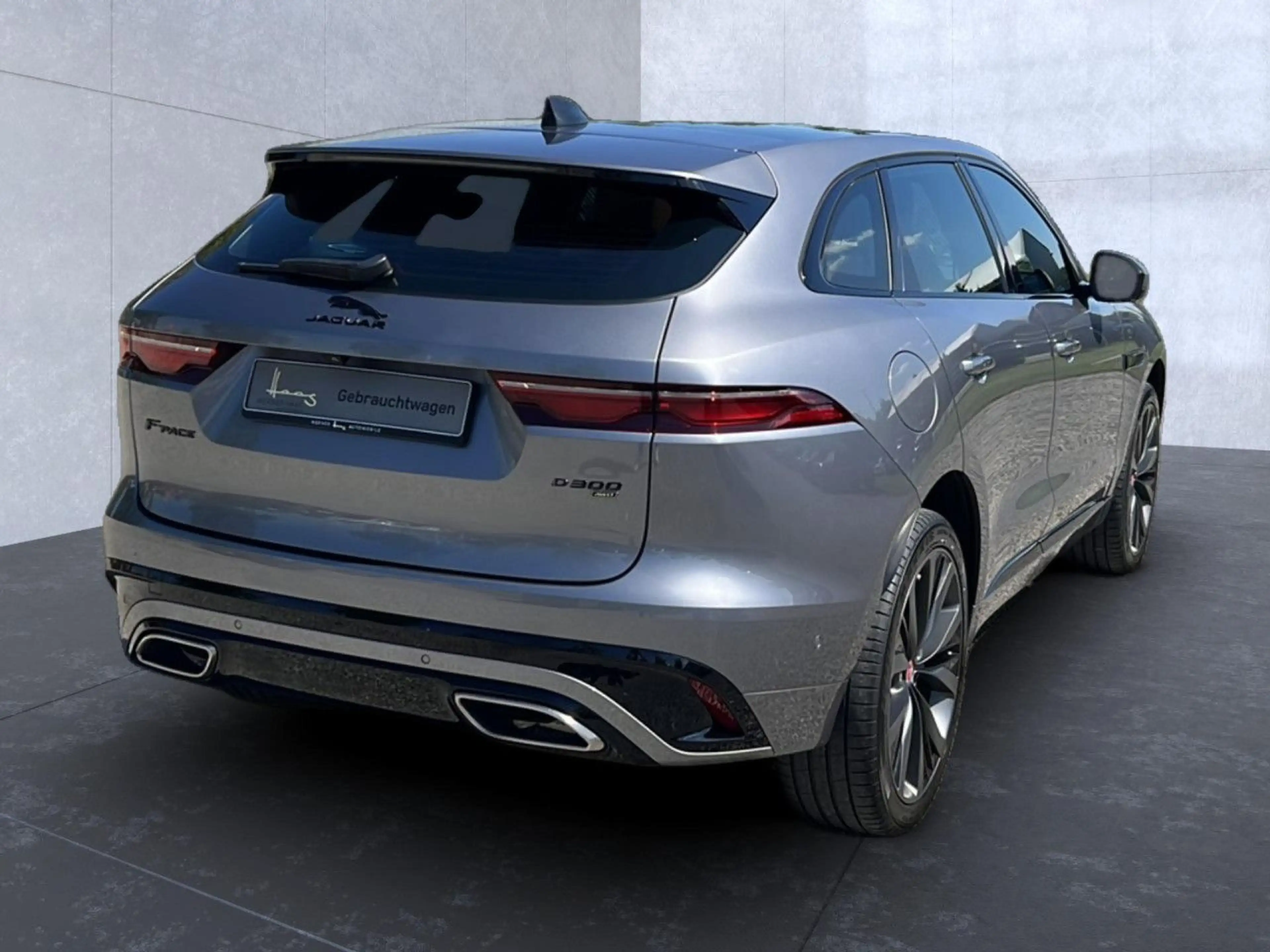 Jaguar F-Pace D300 AWD R-Dynamic HSE — photo 3