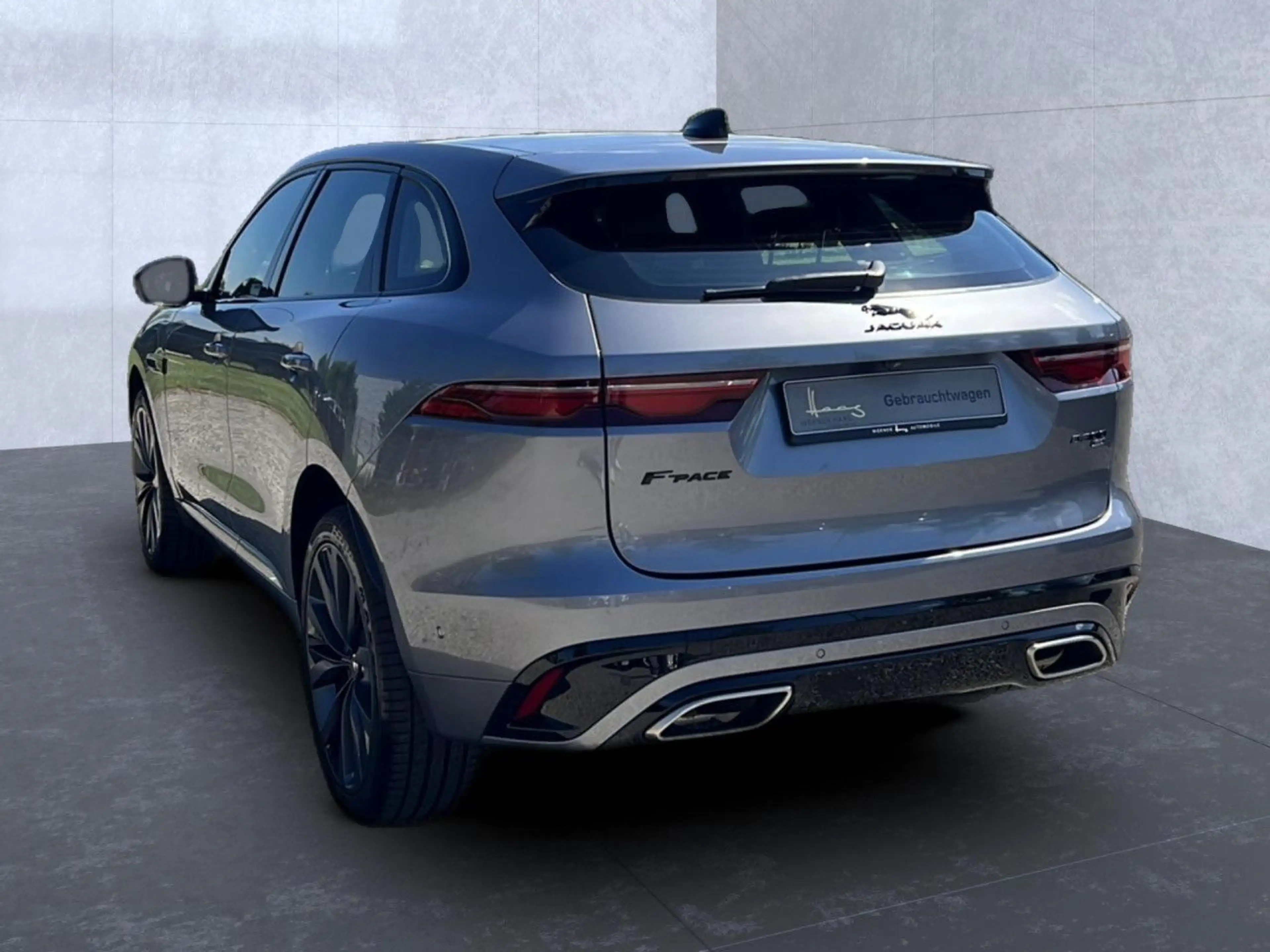 Jaguar F-Pace D300 AWD R-Dynamic HSE — photo 2