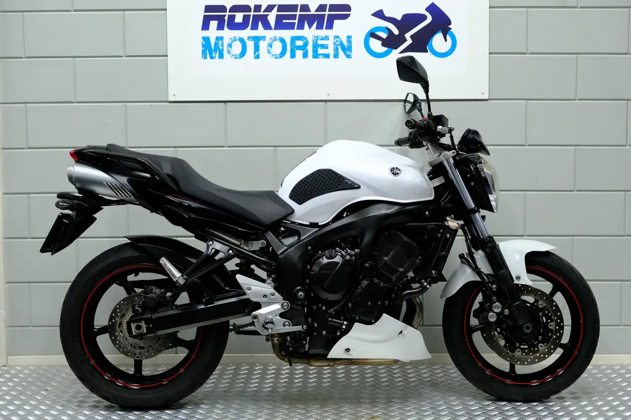 Yamaha FZ 6