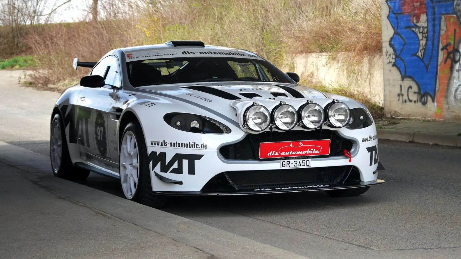 Aston Martin V8 GT4 Rallye "one of one" Ex-Delecour! Weiß - 2