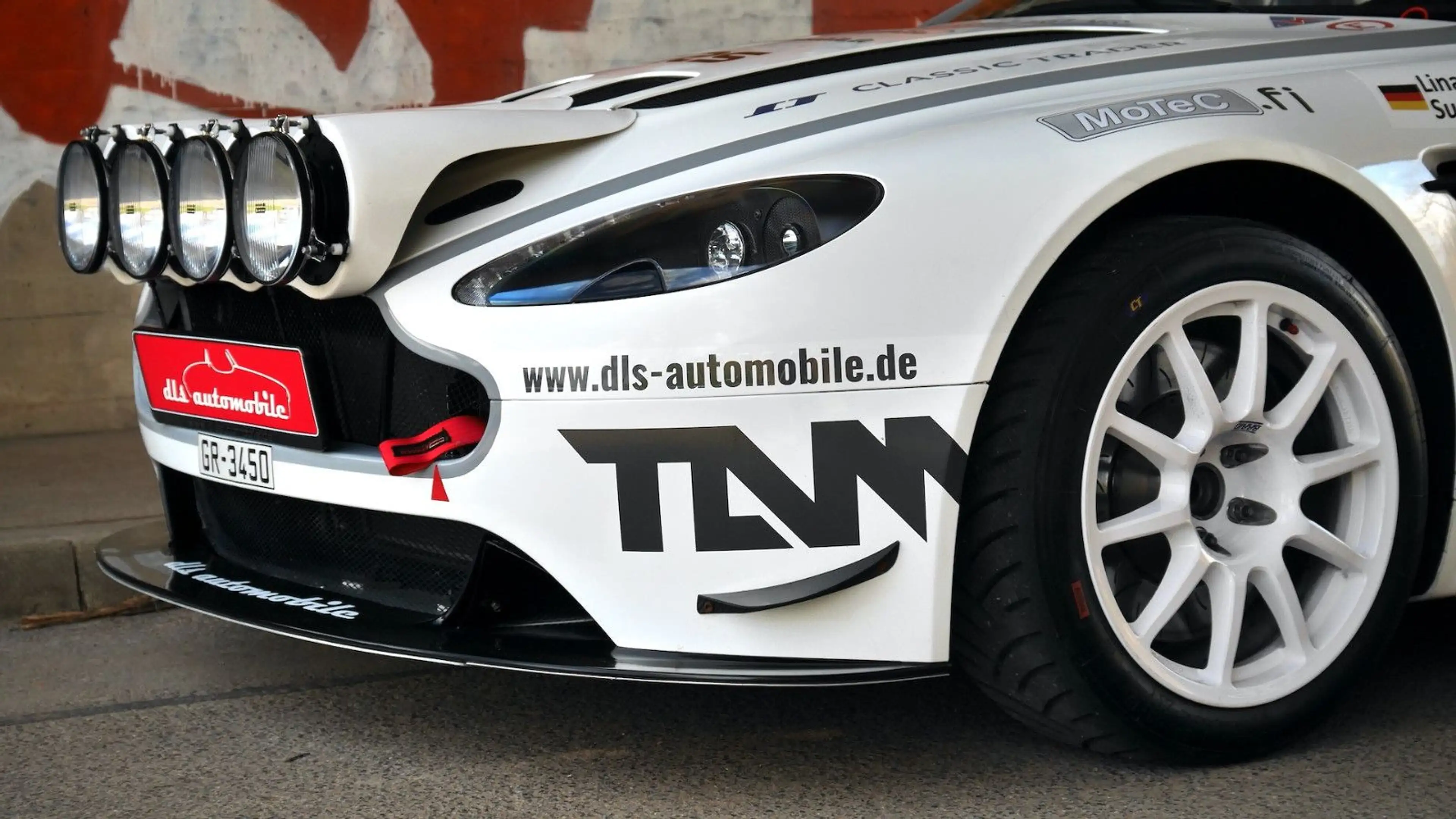 Aston Martin V8 GT4 Rallye "one of one" Ex-Delecour! — photo 13
