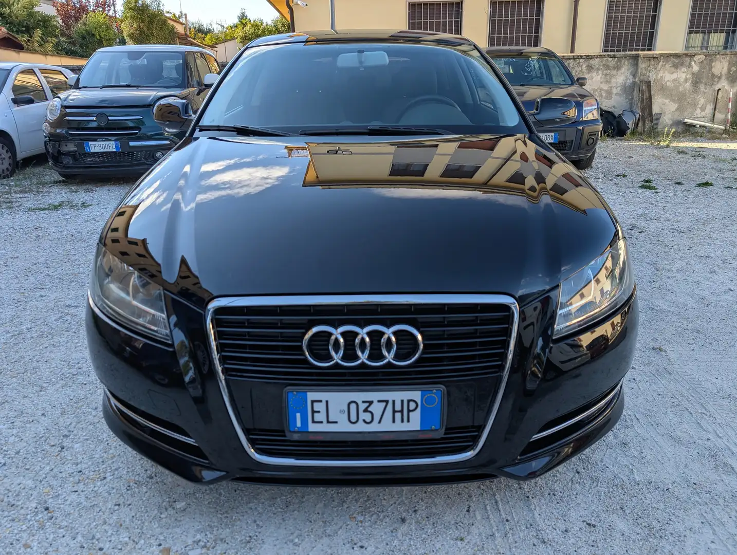 Audi A3 3p 1.6 TDI Attraction Tagliandata solo km 117000 Noir - 2