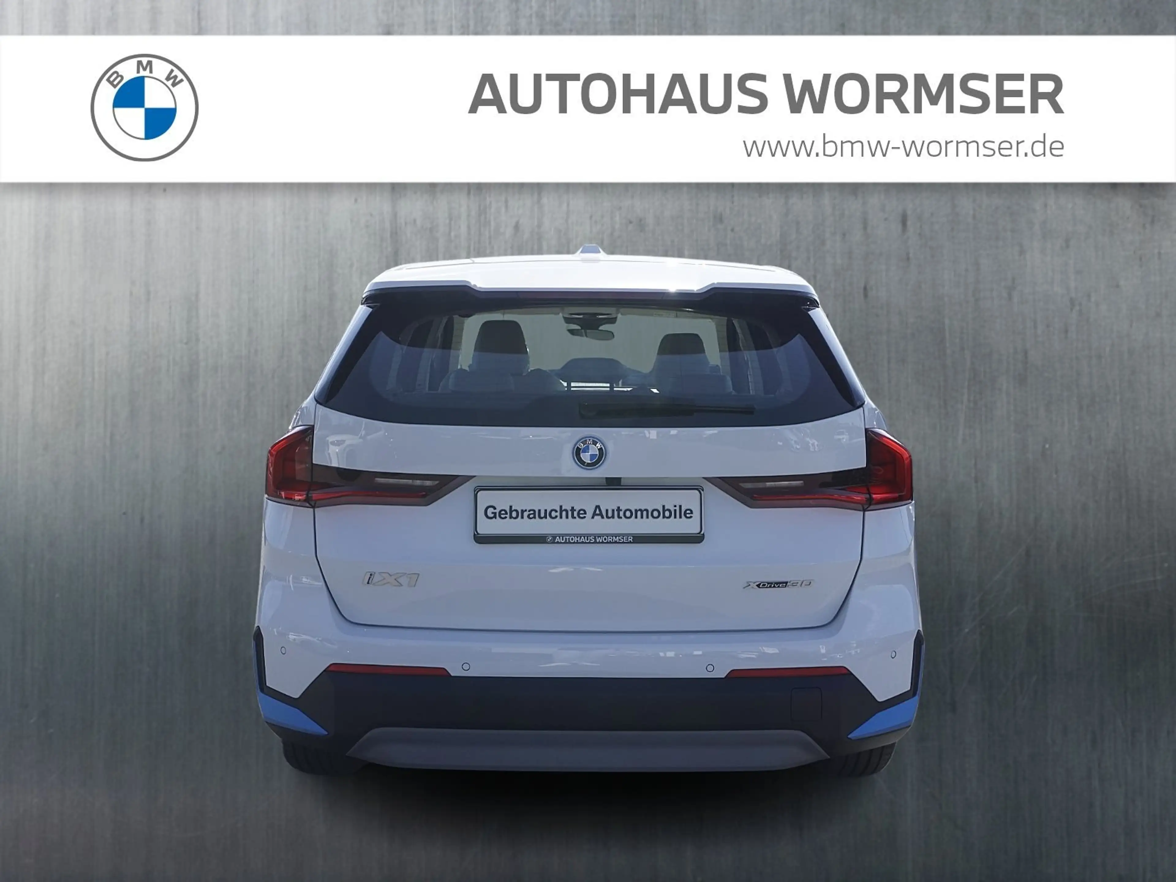 BMW iX1 xDrive30 StHz+StKlima+Navi+Kamera+ACC+SHZ+BT — photo 5