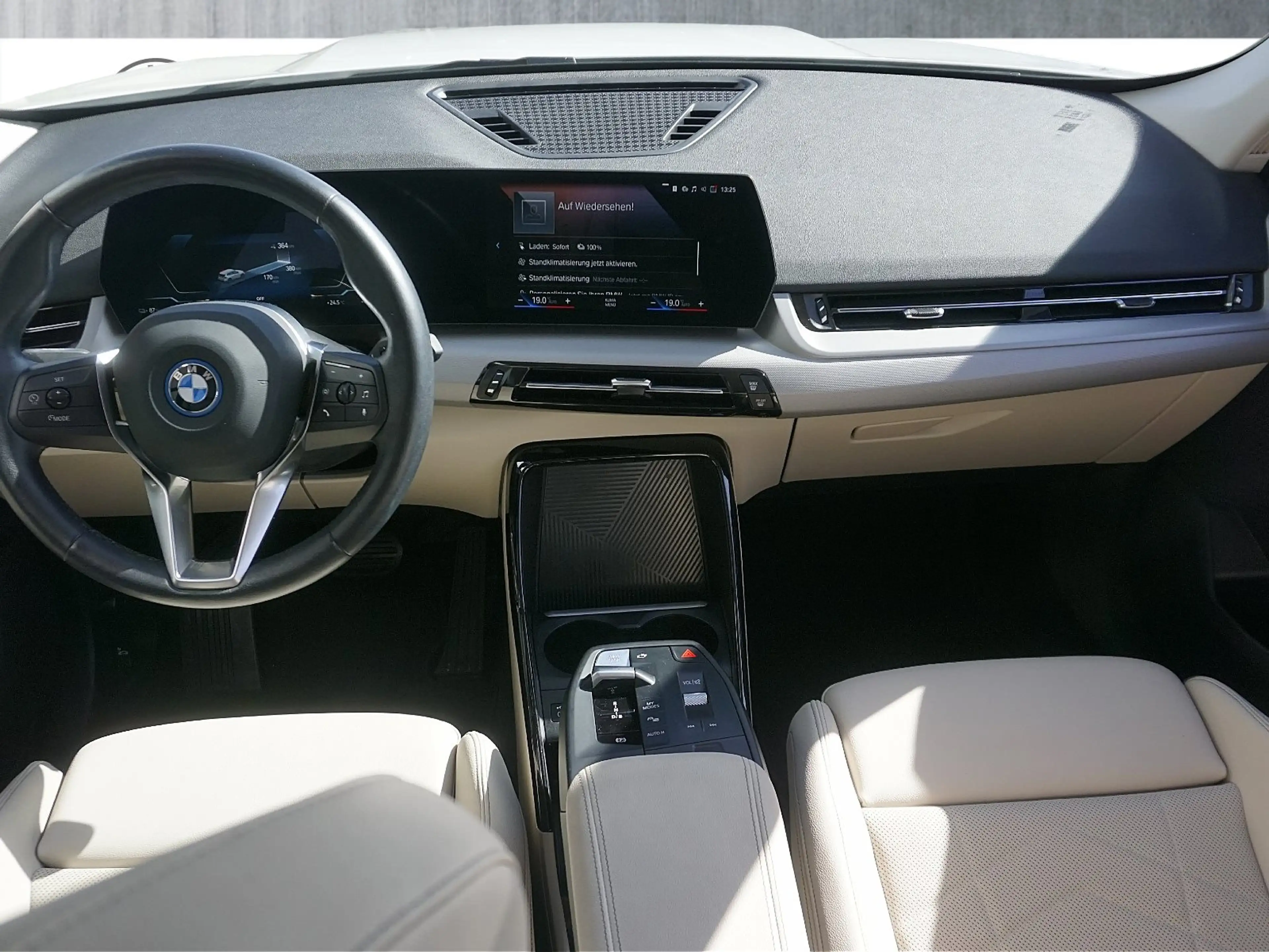 BMW iX1 xDrive30 StHz+StKlima+Navi+Kamera+ACC+SHZ+BT — photo 12