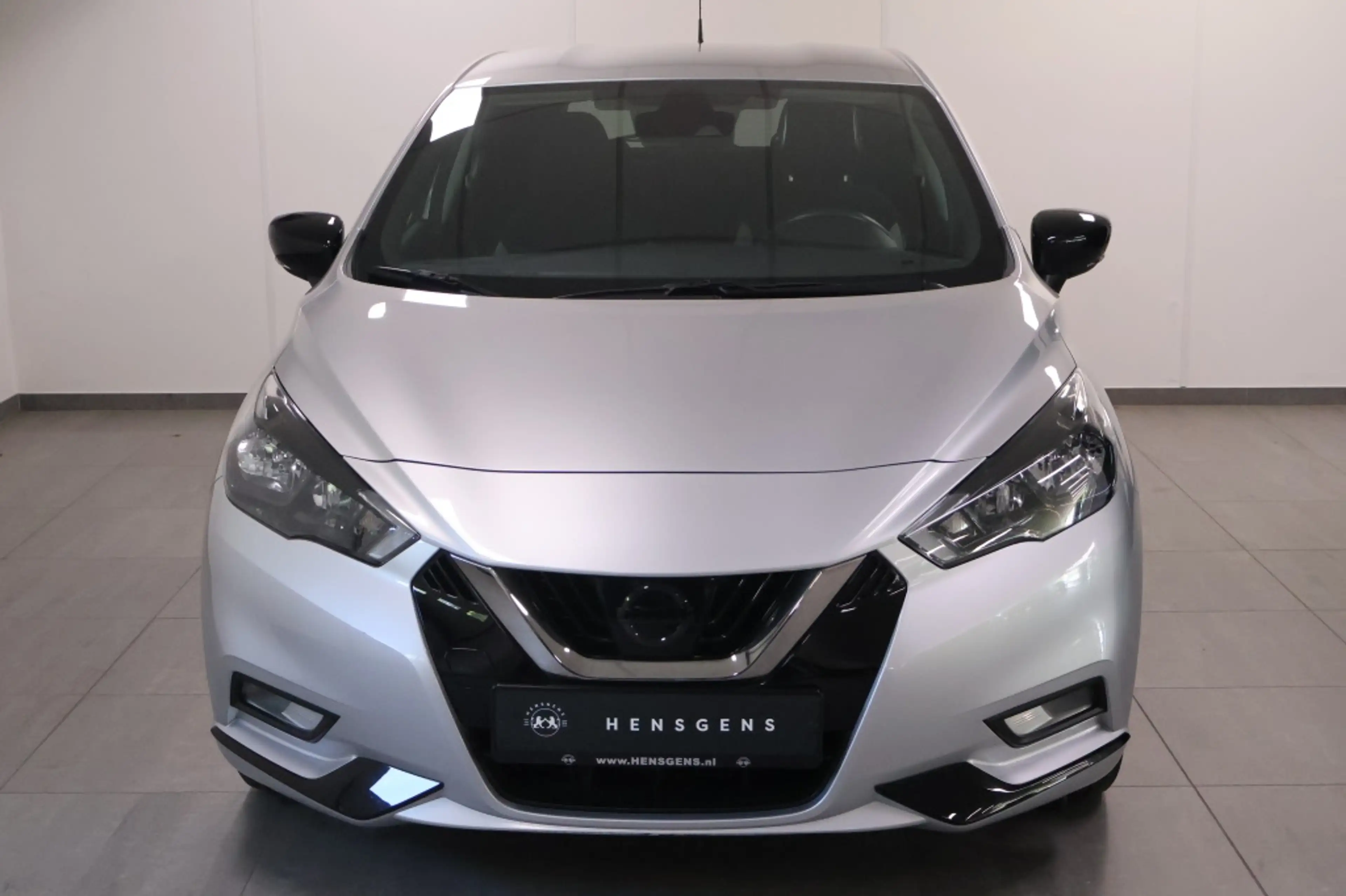 Nissan Micra 1.0 IG-T Tekna — photo 2