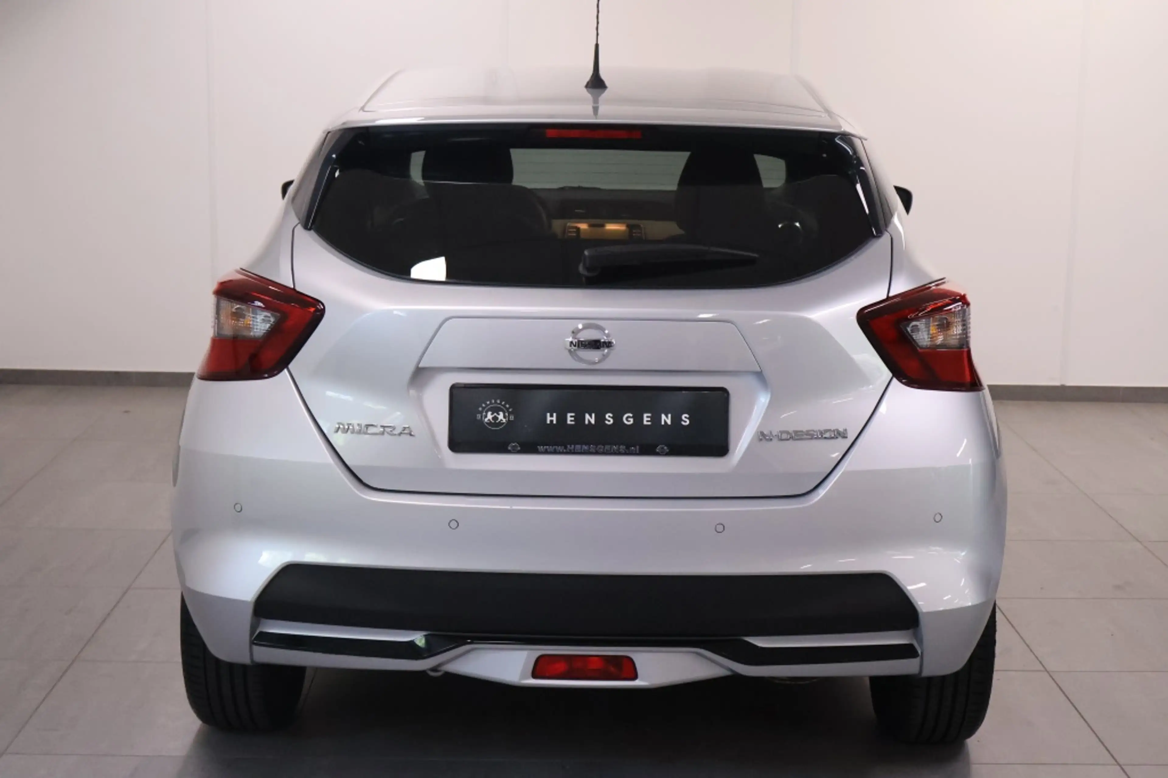 Nissan Micra 1.0 IG-T Tekna — photo 4