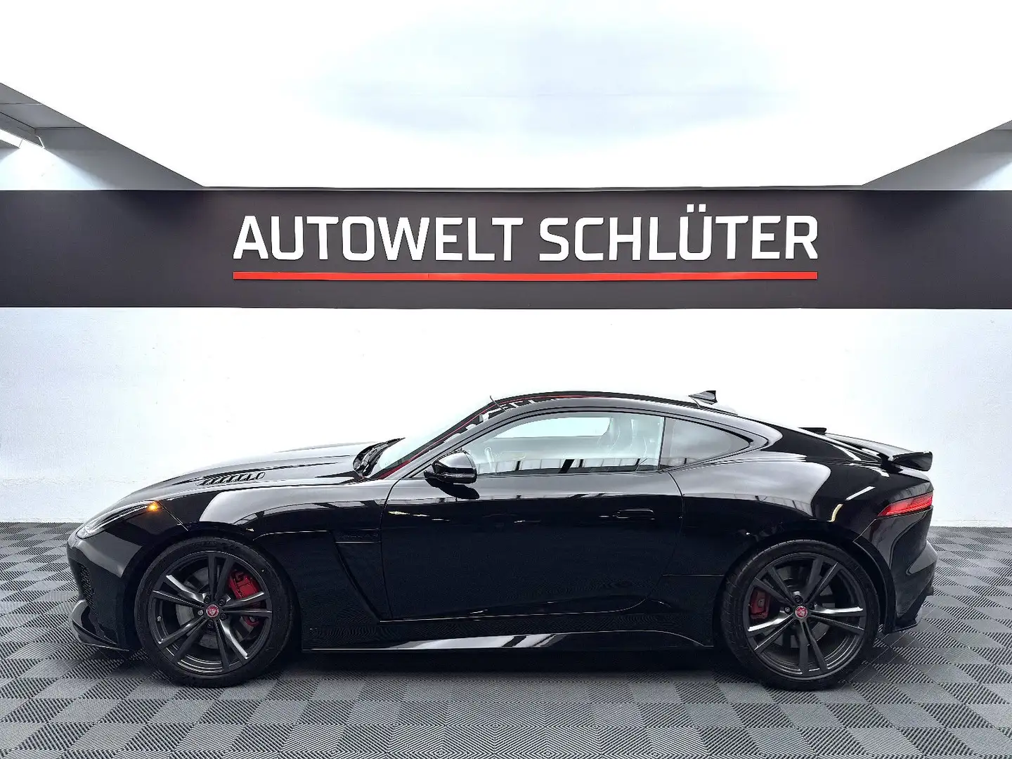 Jaguar F-Type 5.0L V8 SVR AWD Automatik Navi*Leder*Pano Schwarz - 2