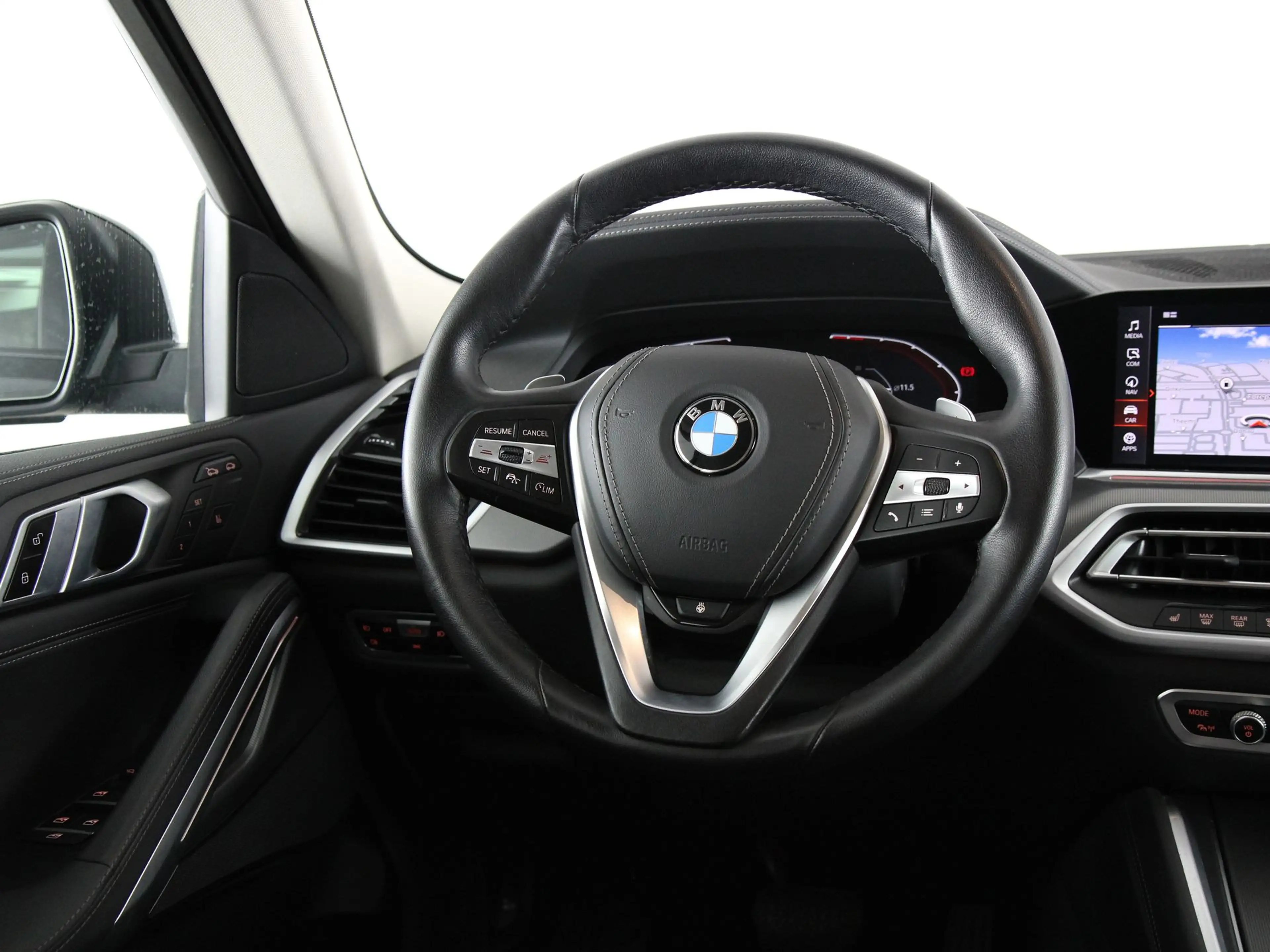 BMW X6 xDrive40i High Executive — photo 2