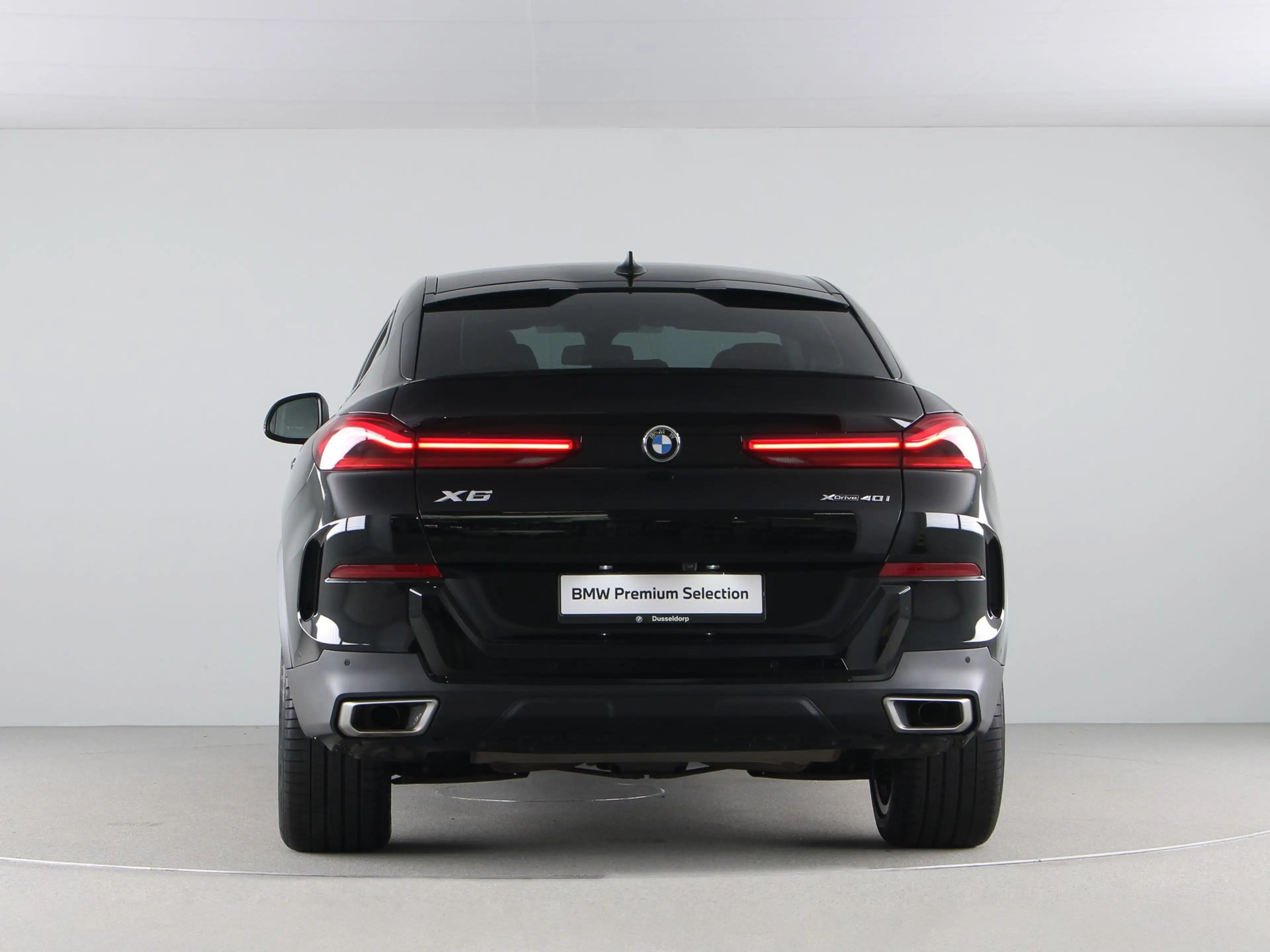 BMW X6 xDrive40i High Executive — photo 10
