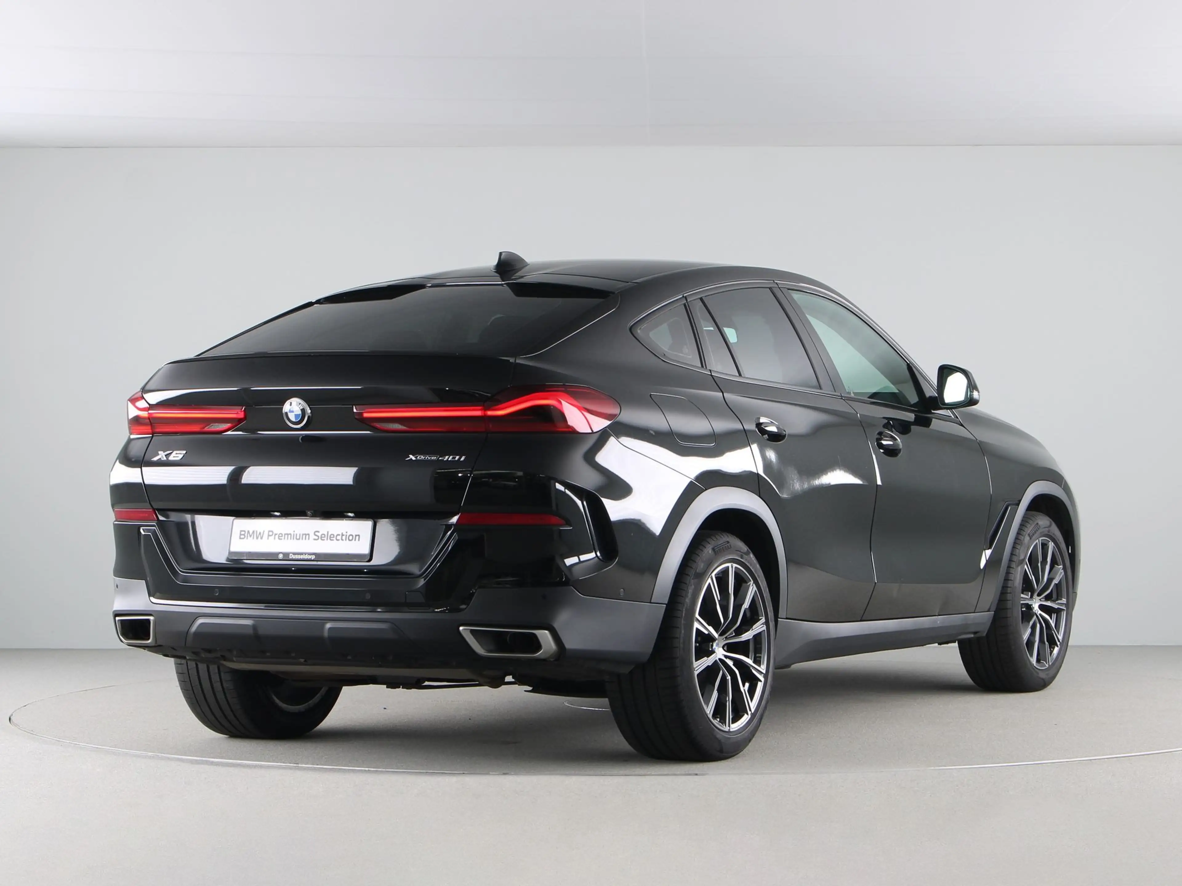 BMW X6 xDrive40i High Executive — photo 9