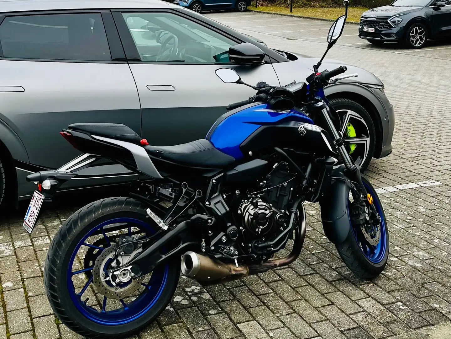 Yamaha MT-07 Bleu - 2