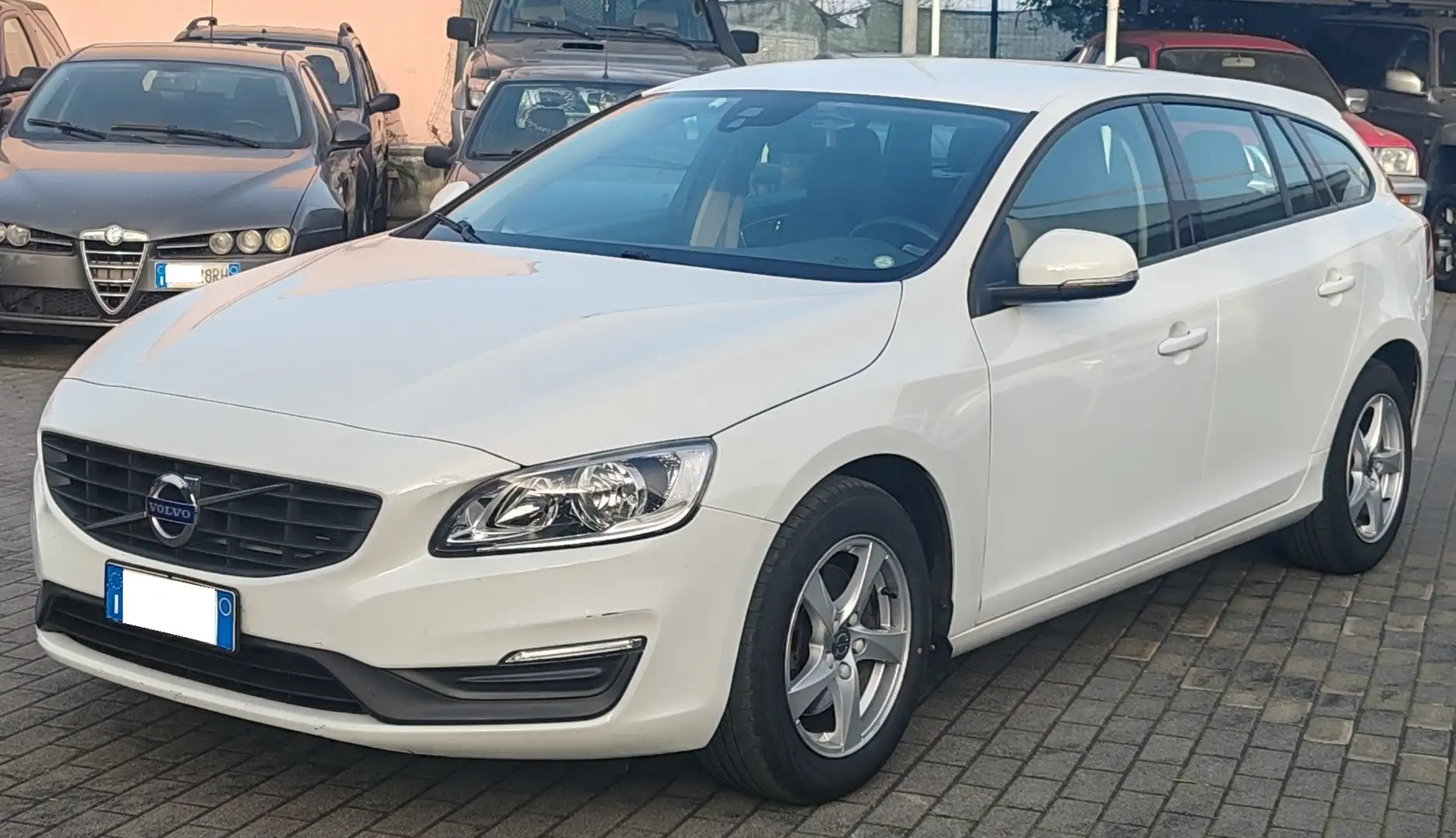 Volvo V60 V60 2.0 d2 Summum Bianco - 1