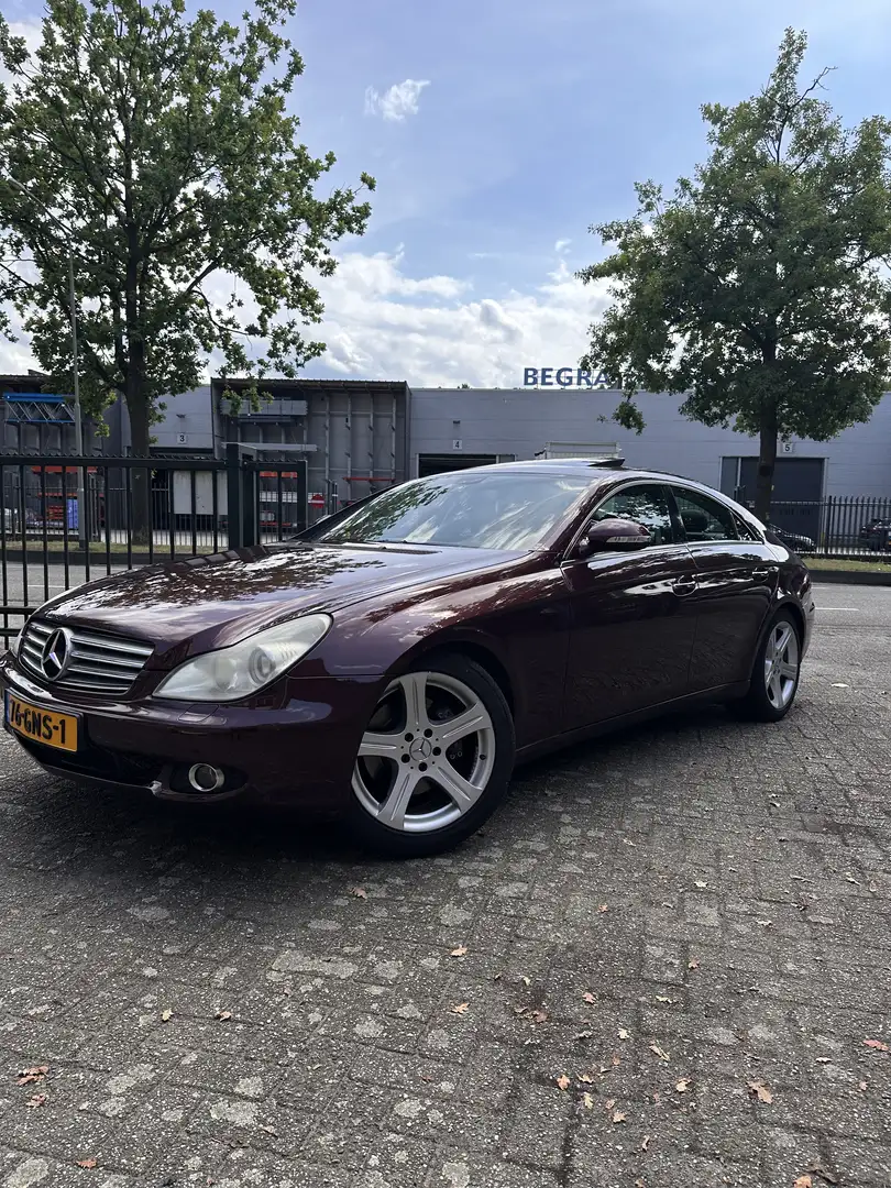Mercedes-Benz CLS 350 Roşu - 2