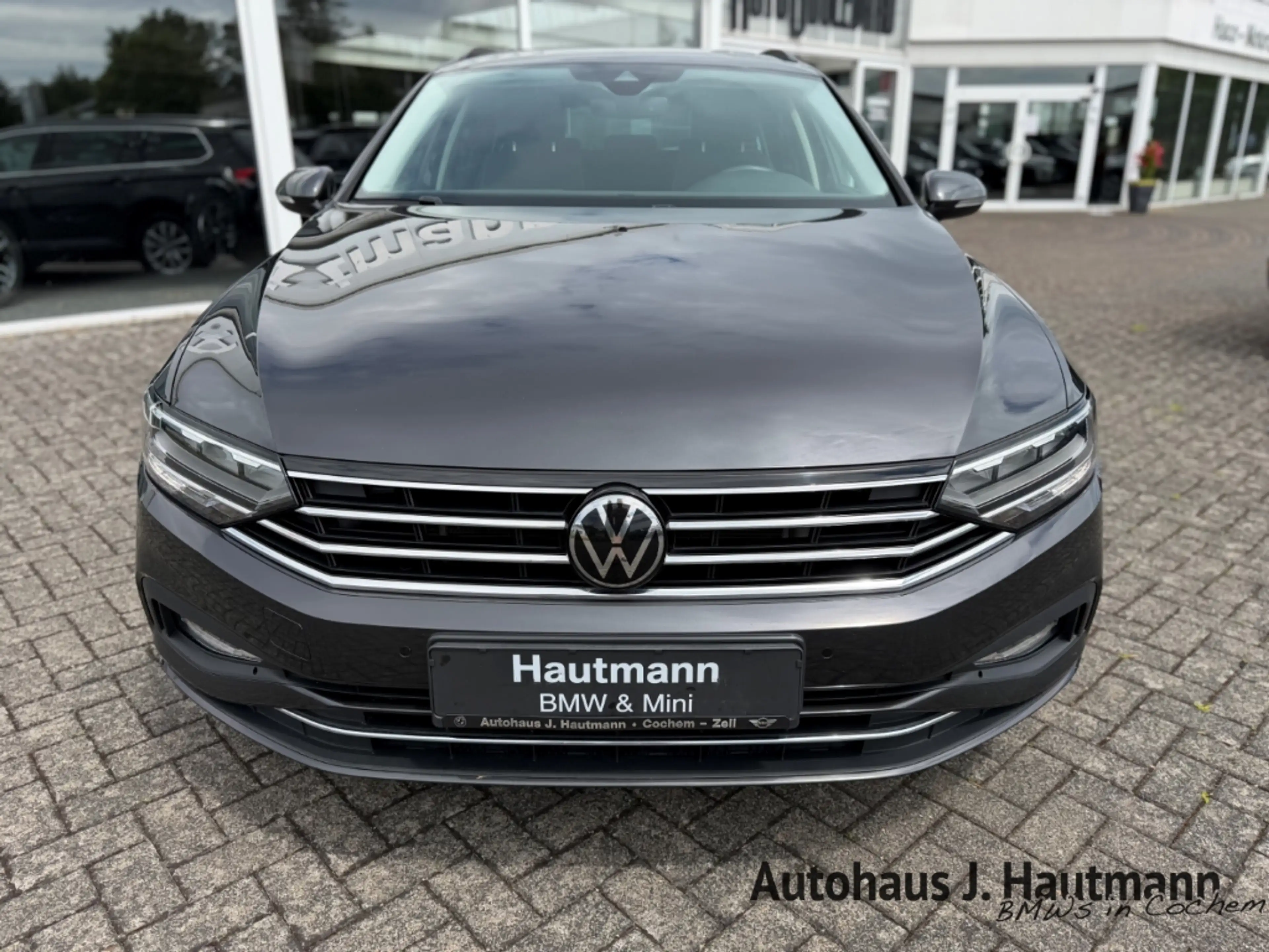 Volkswagen Passat Variant Business*1.HAND*ACC*RFK*APP*Massage* — photo 2