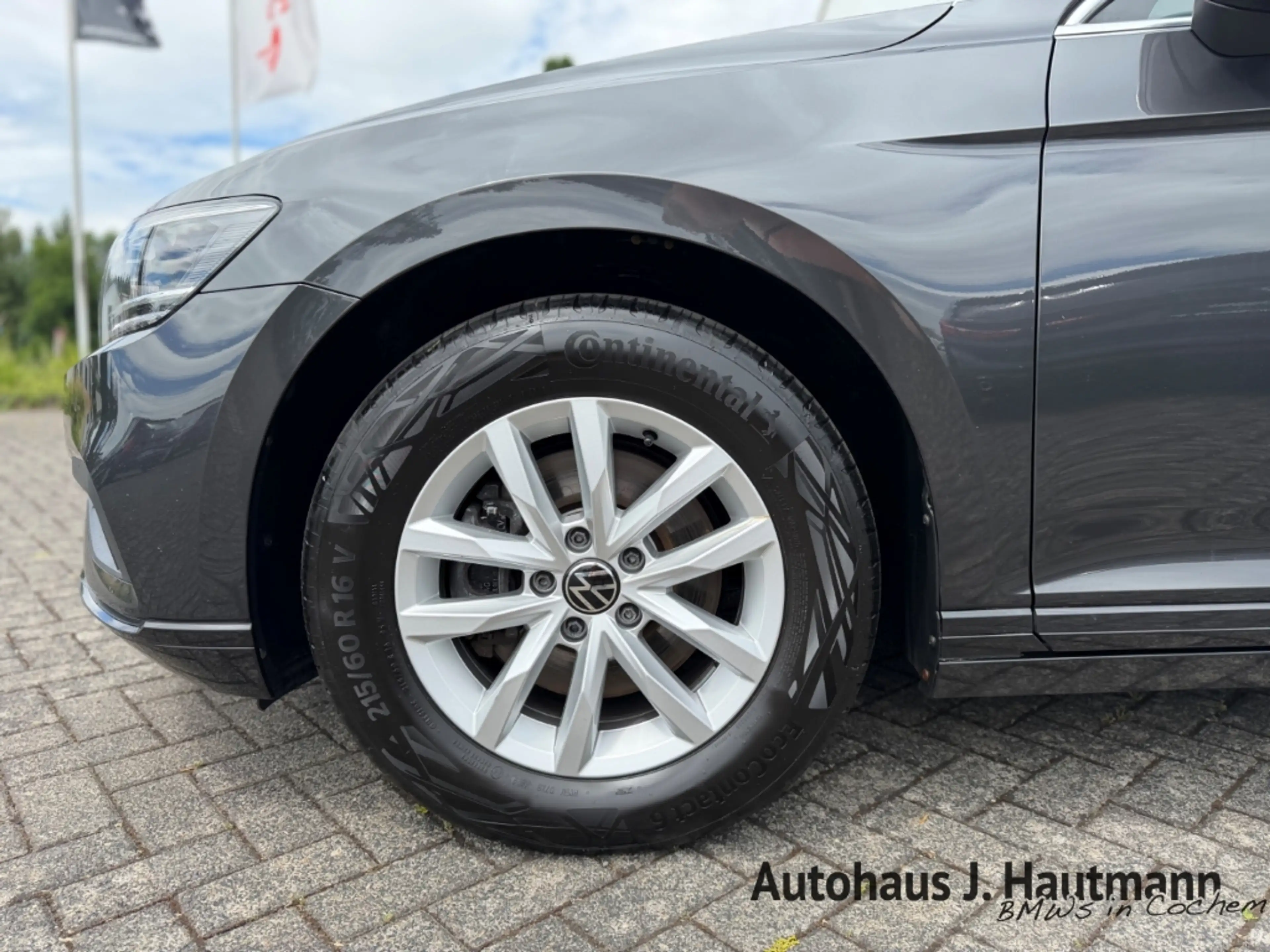 Volkswagen Passat Variant Business*1.HAND*ACC*RFK*APP*Massage* — photo 3