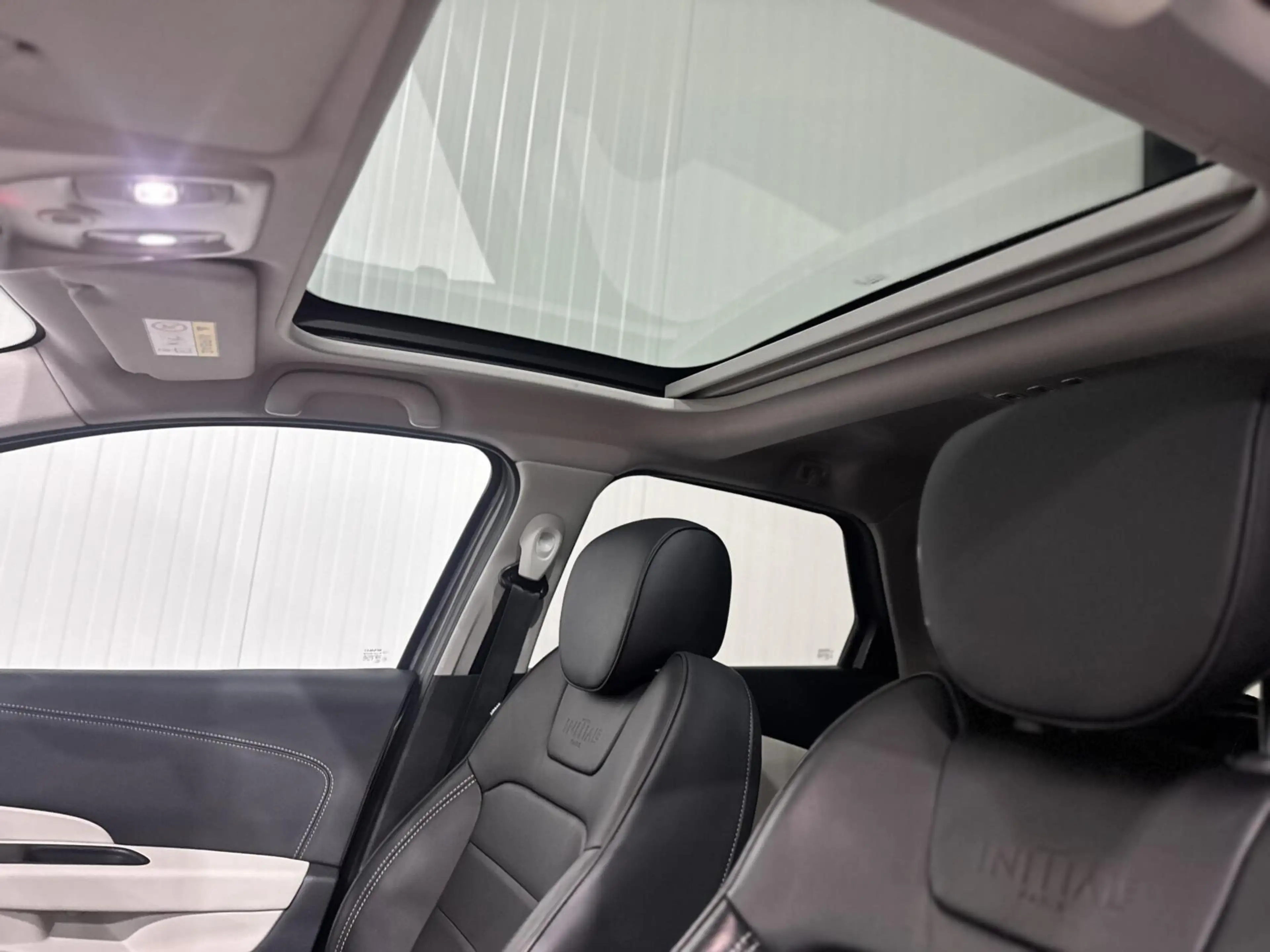 Renault Captur 1.2 TCe Initiale Paris|KEYLESS|TREKHAAK|PANO — photo 21