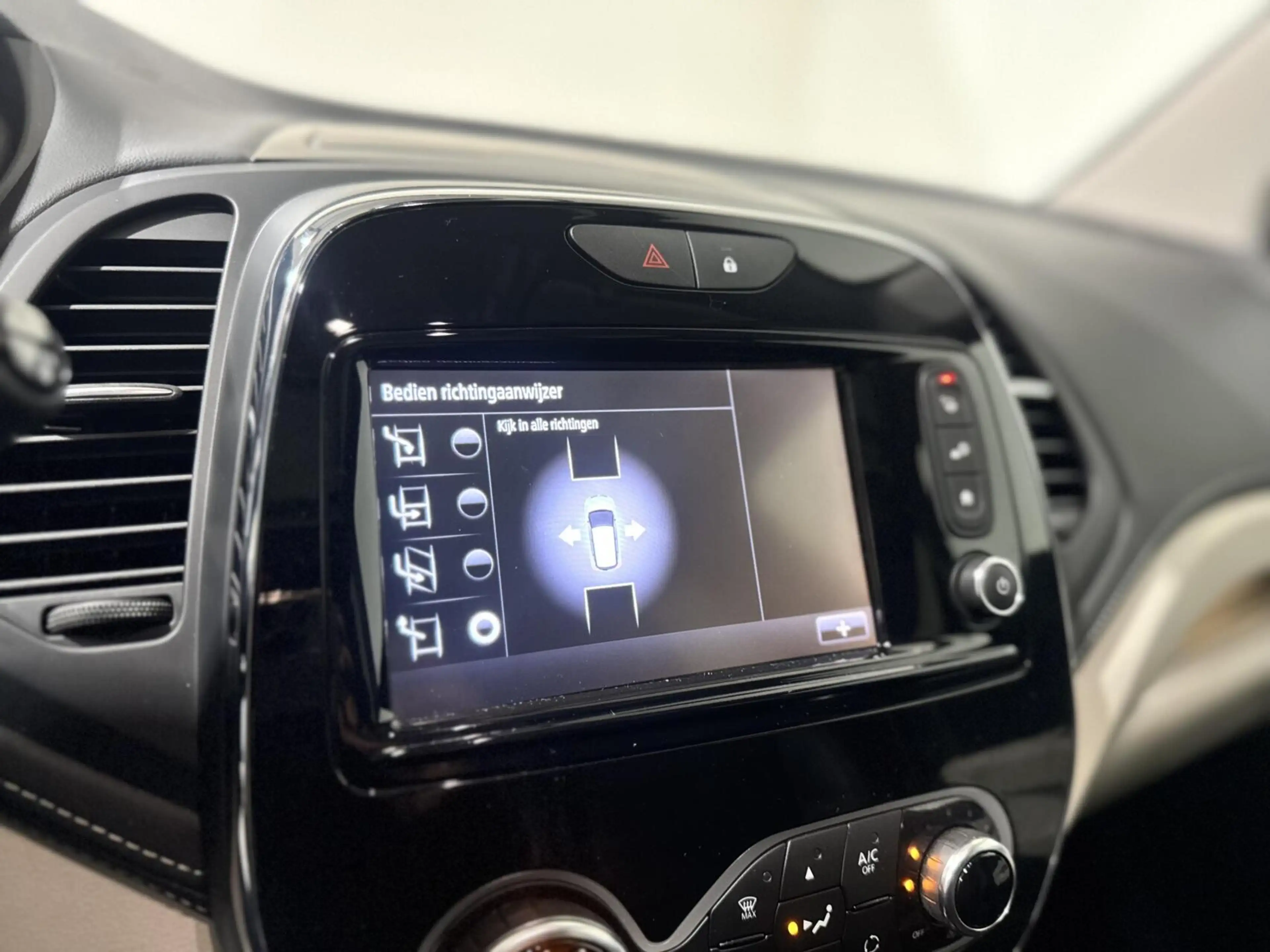 Renault Captur 1.2 TCe Initiale Paris|KEYLESS|TREKHAAK|PANO — photo 19