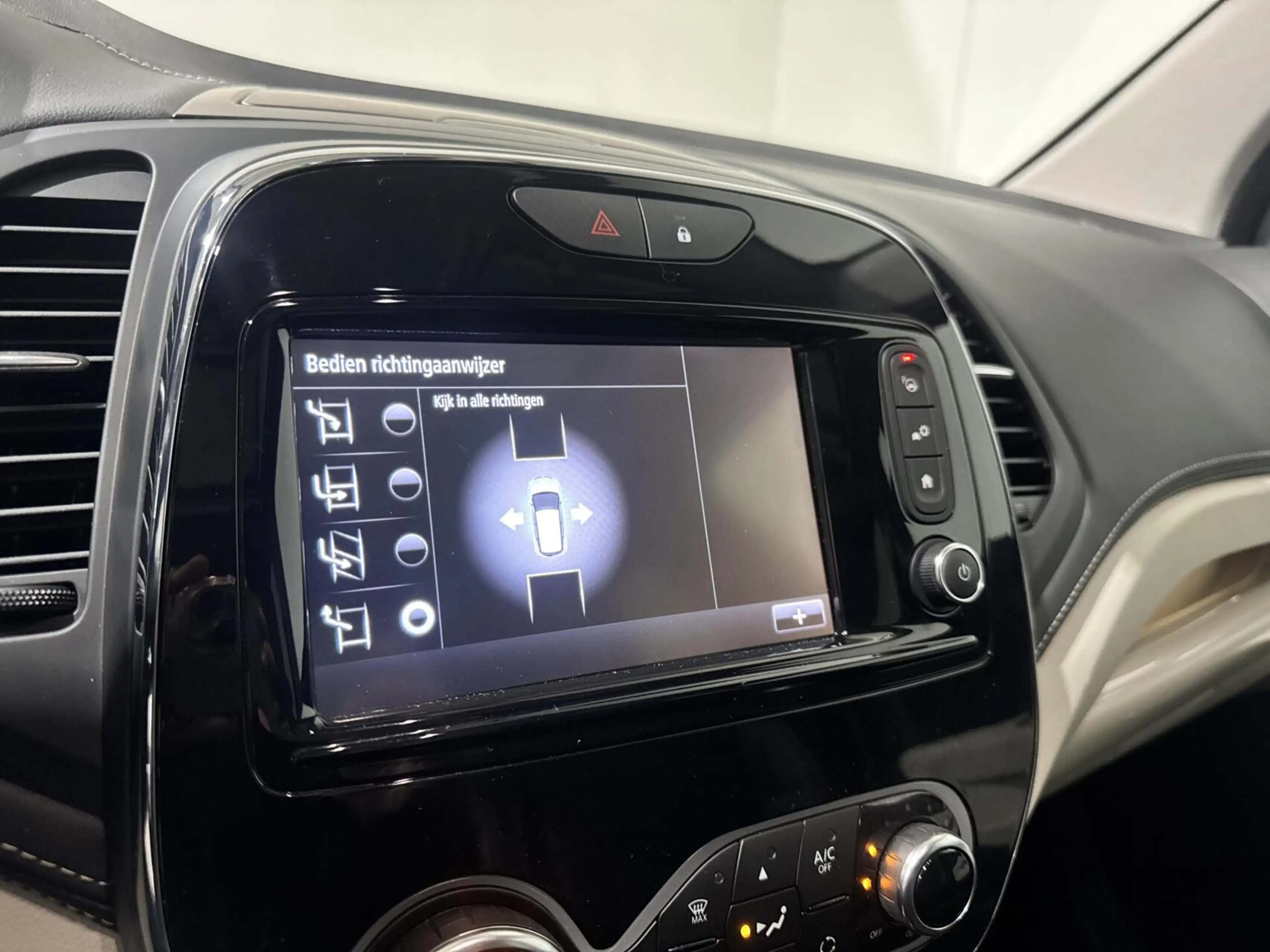 Renault Captur 1.2 TCe Initiale Paris|KEYLESS|TREKHAAK|PANO — photo 18
