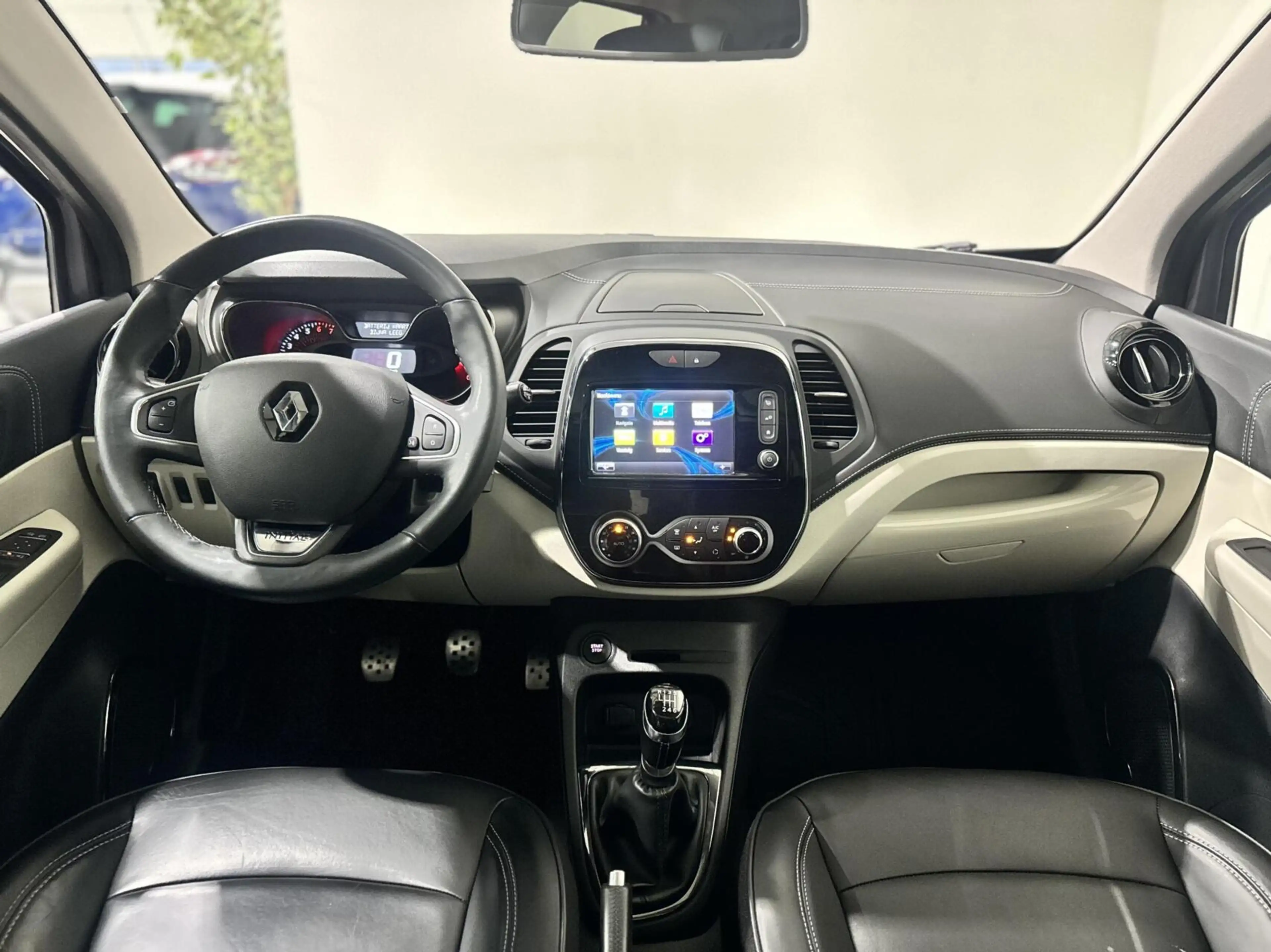 Renault Captur 1.2 TCe Initiale Paris|KEYLESS|TREKHAAK|PANO — photo 3