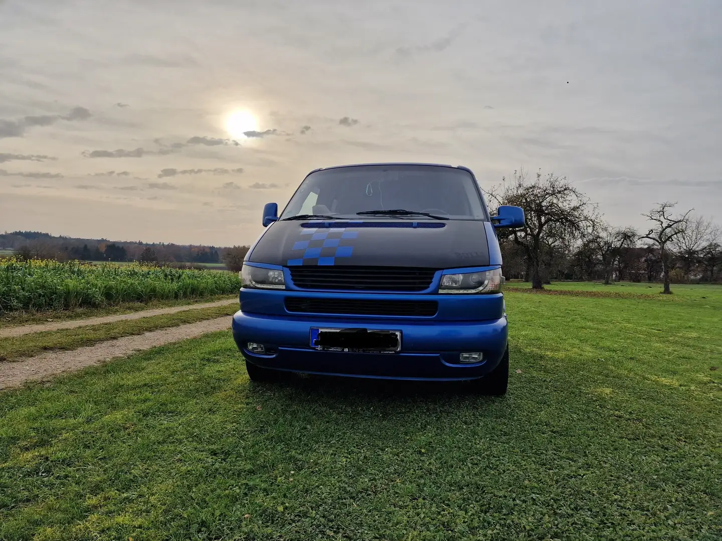 Volkswagen T4 Caravelle T4/MULTIVAN/CARAVELLE TDI 7DC2X2 Blau - 2