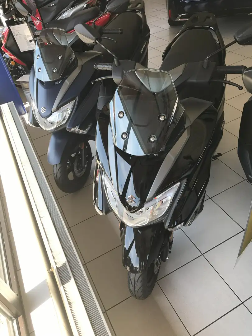 Suzuki Burgman 125 2026er / STREET EX / inkl. NK! bis zum 31.12.25* Zwart - 2