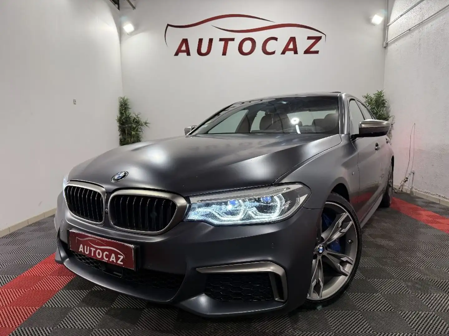 BMW M550 SERIE G30 M550d xDrive 400 ch BVA8 %2BToit ouvrant Gris - 1