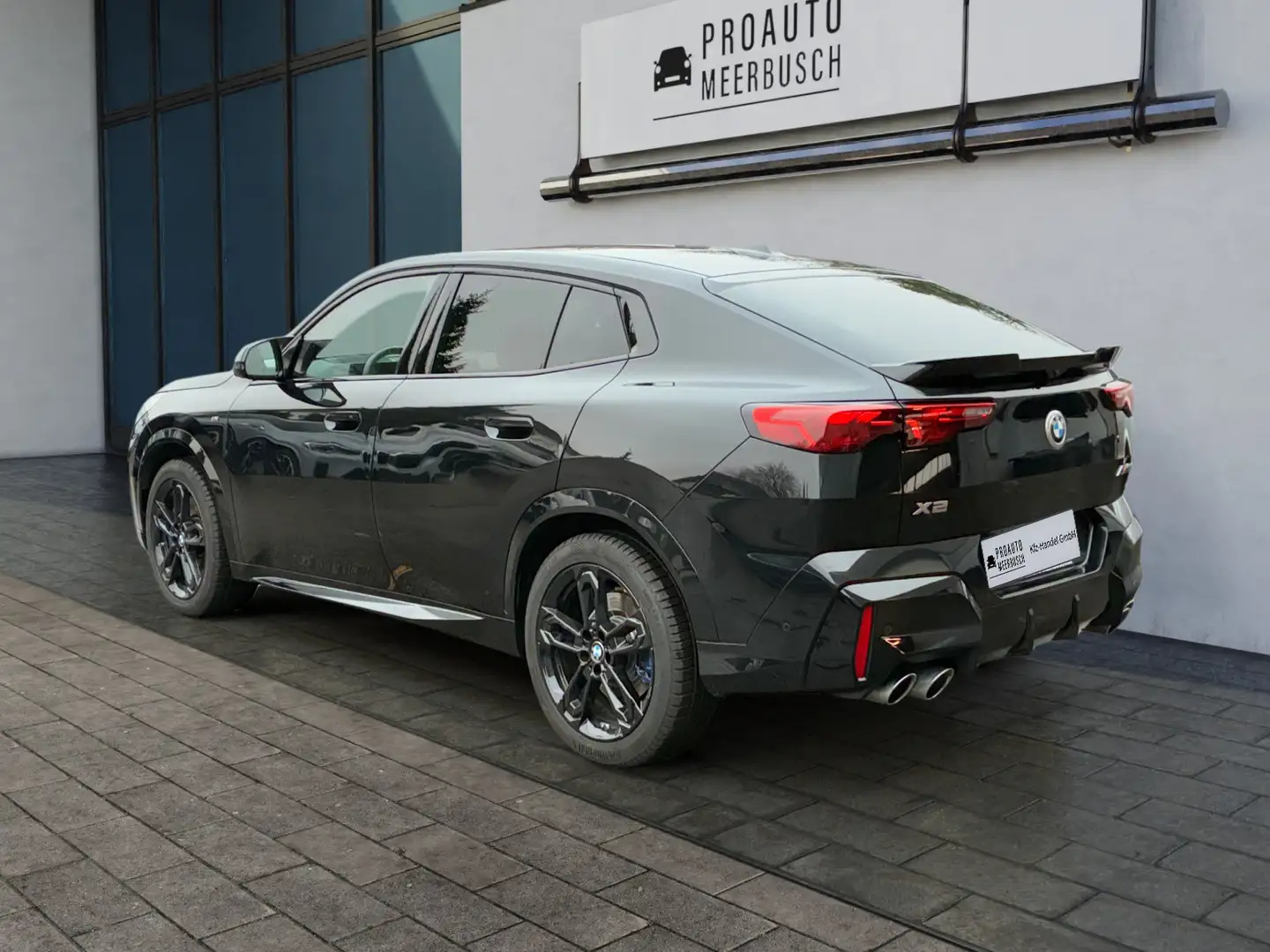 BMW X2 M35i xDrive AHK/ACC/HUD/KOMFORTZUGANG/360° Schwarz - 2